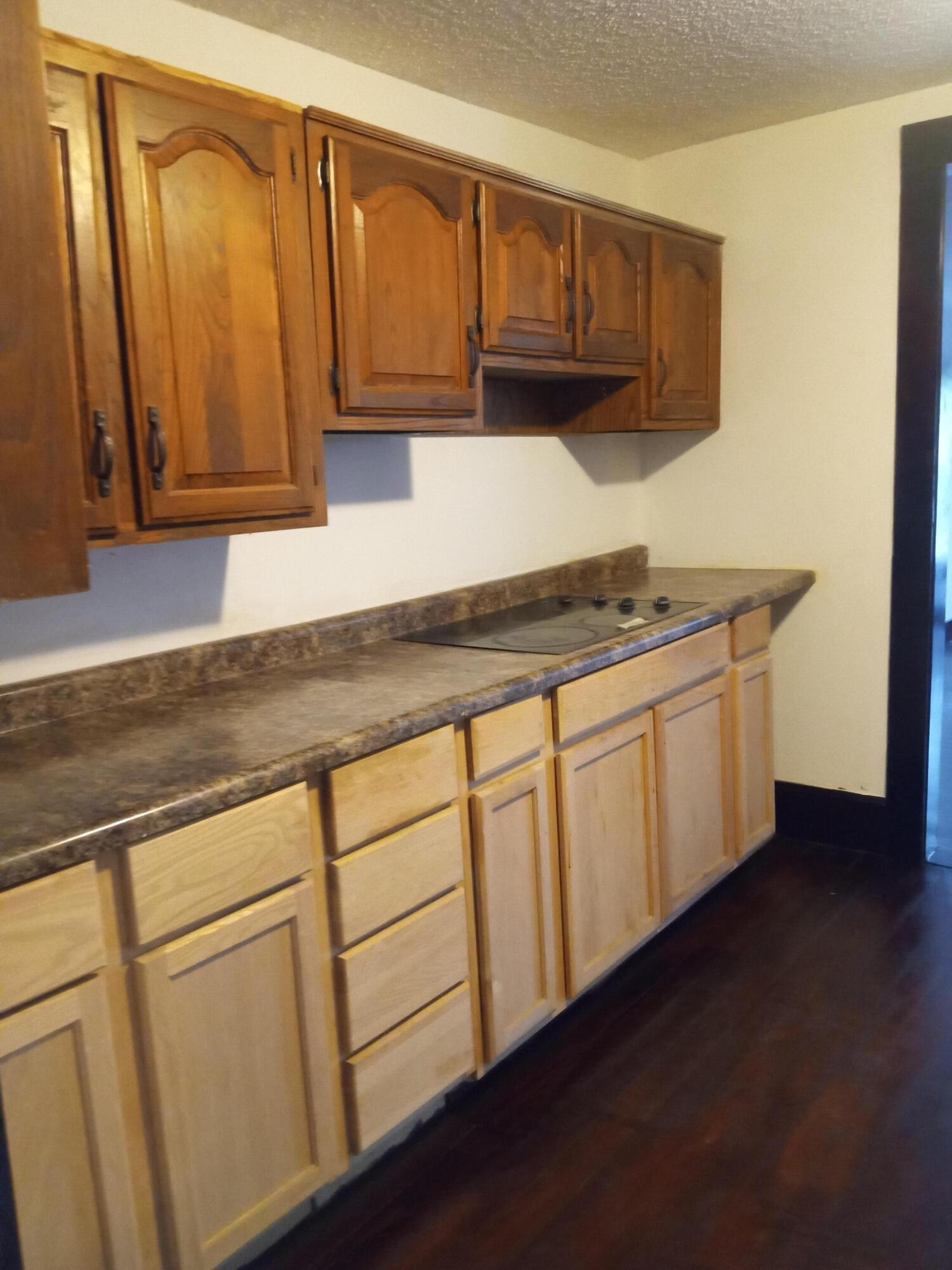 402 South Maple Street Property Photo 29