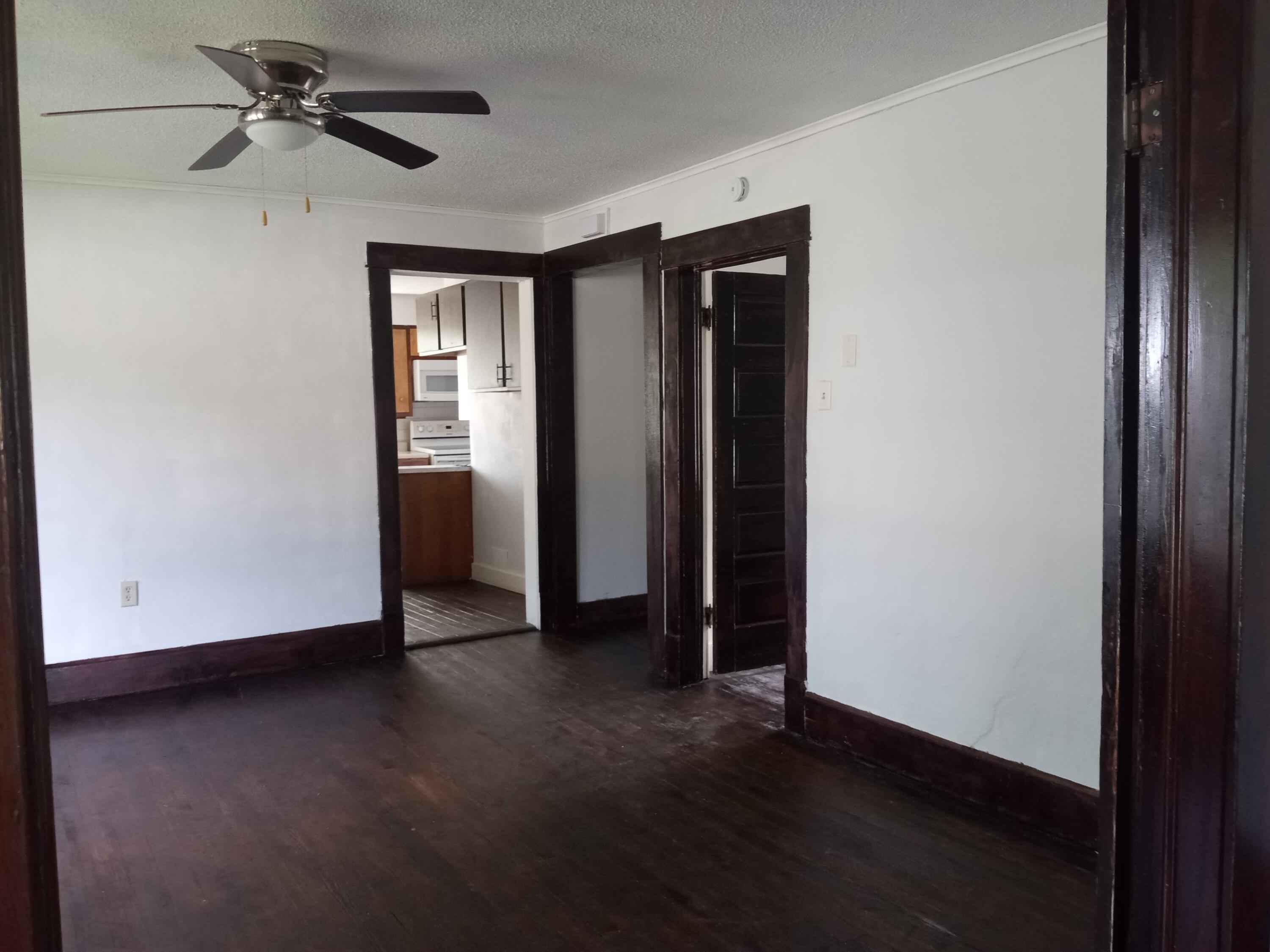 402 South Maple Street Property Photo 42