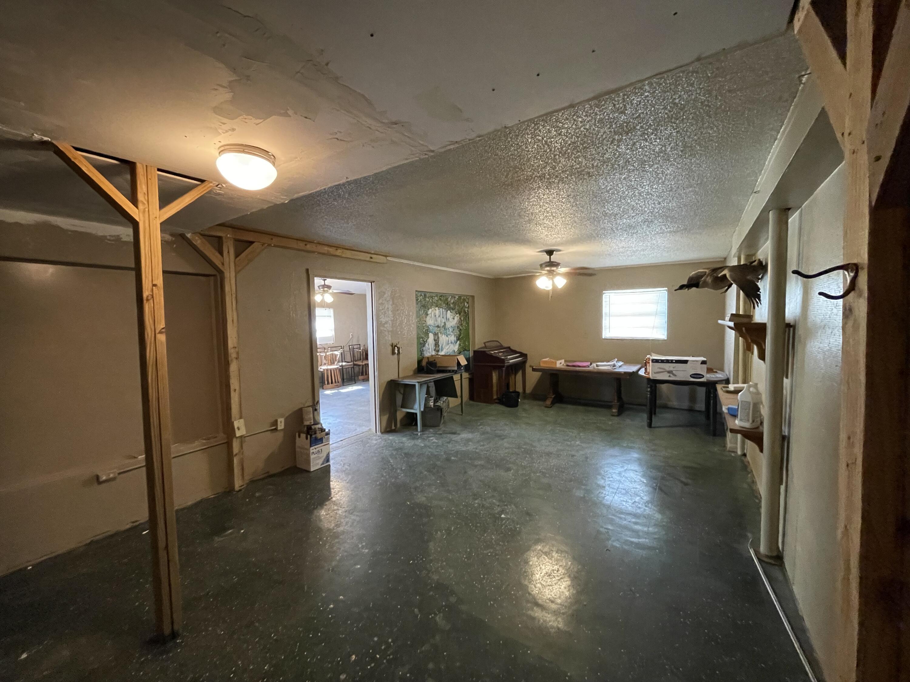 2316 Ar-126 Property Photo 9