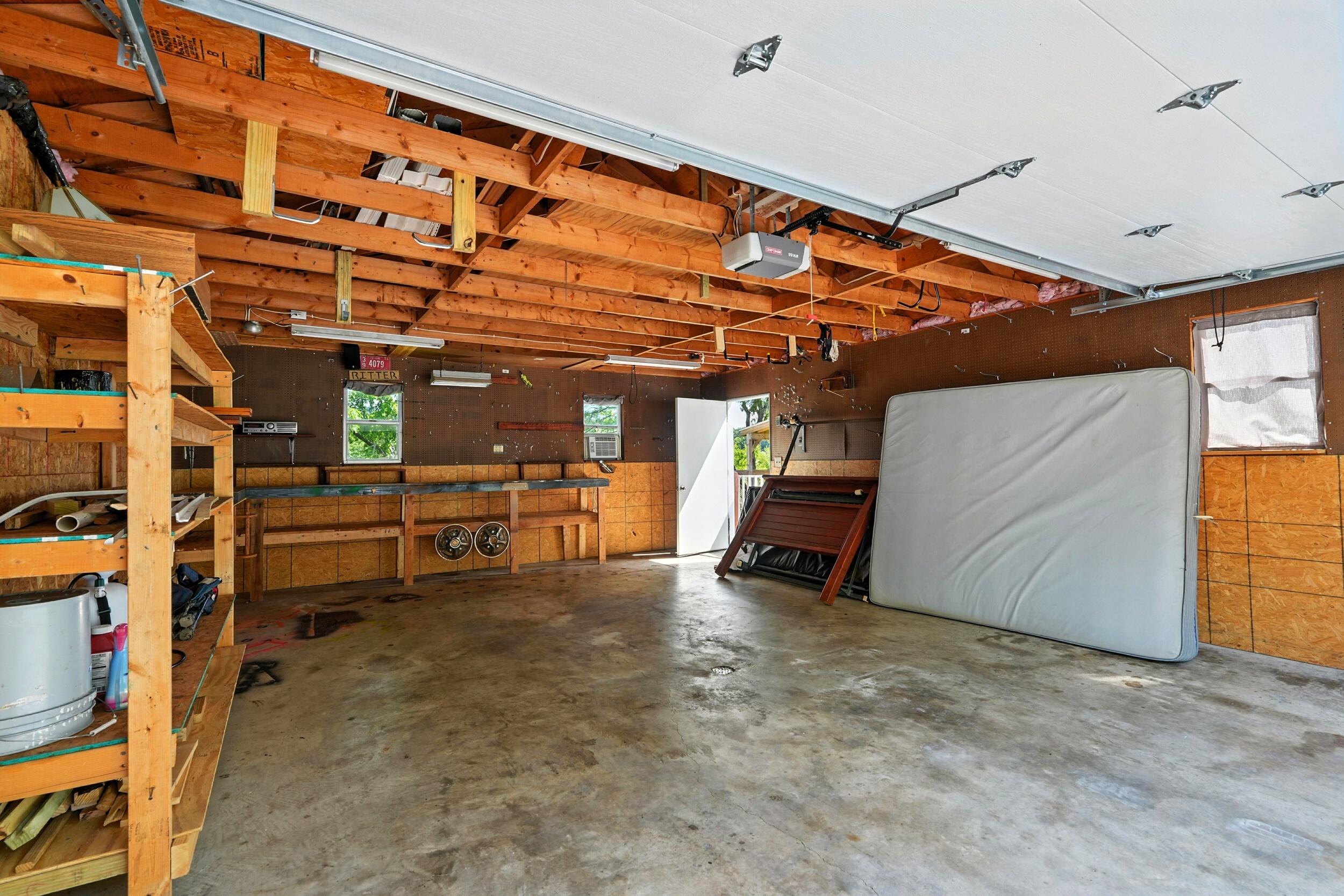5020 Greenwood Drive Drive Property Photo 25