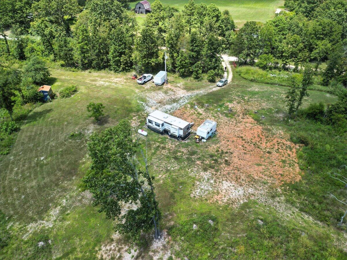 5160 County Road 9380 Property Photo 15