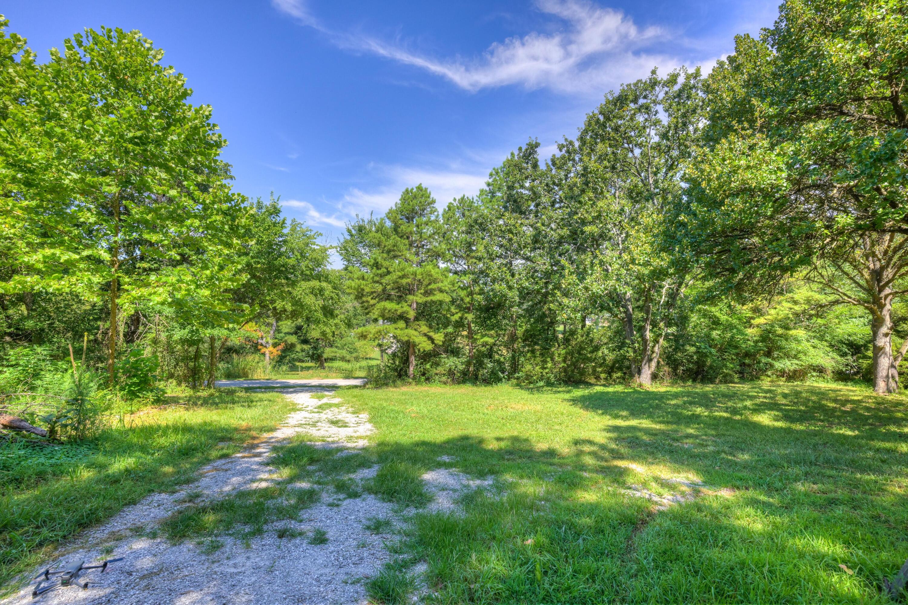 14777 Monark Drive Property Photo 10