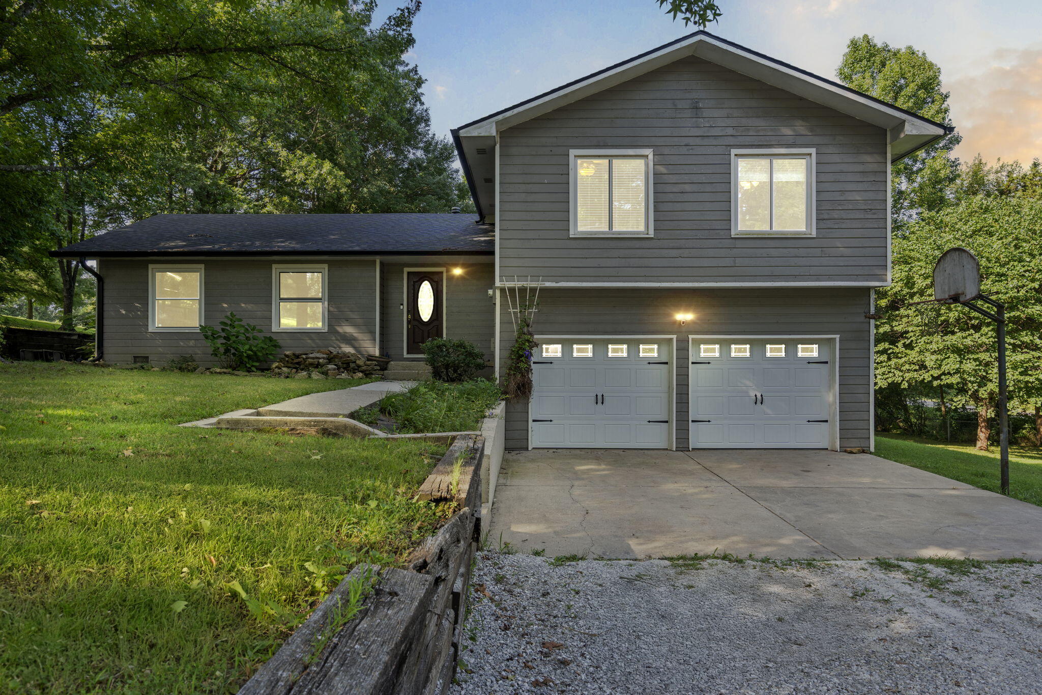 1028 South Nicholas Road Property Photo 1