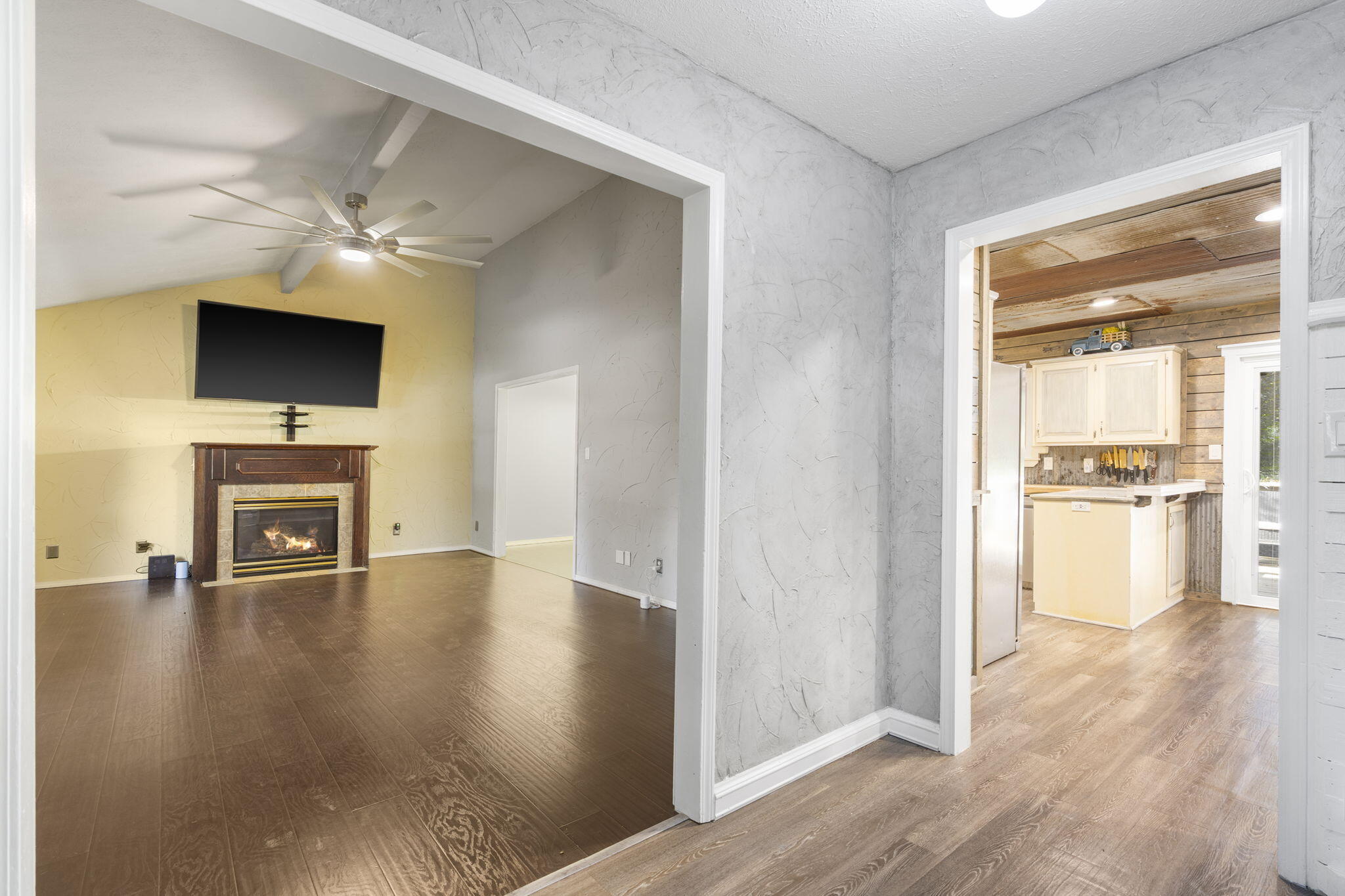 1028 South Nicholas Road Property Photo 17