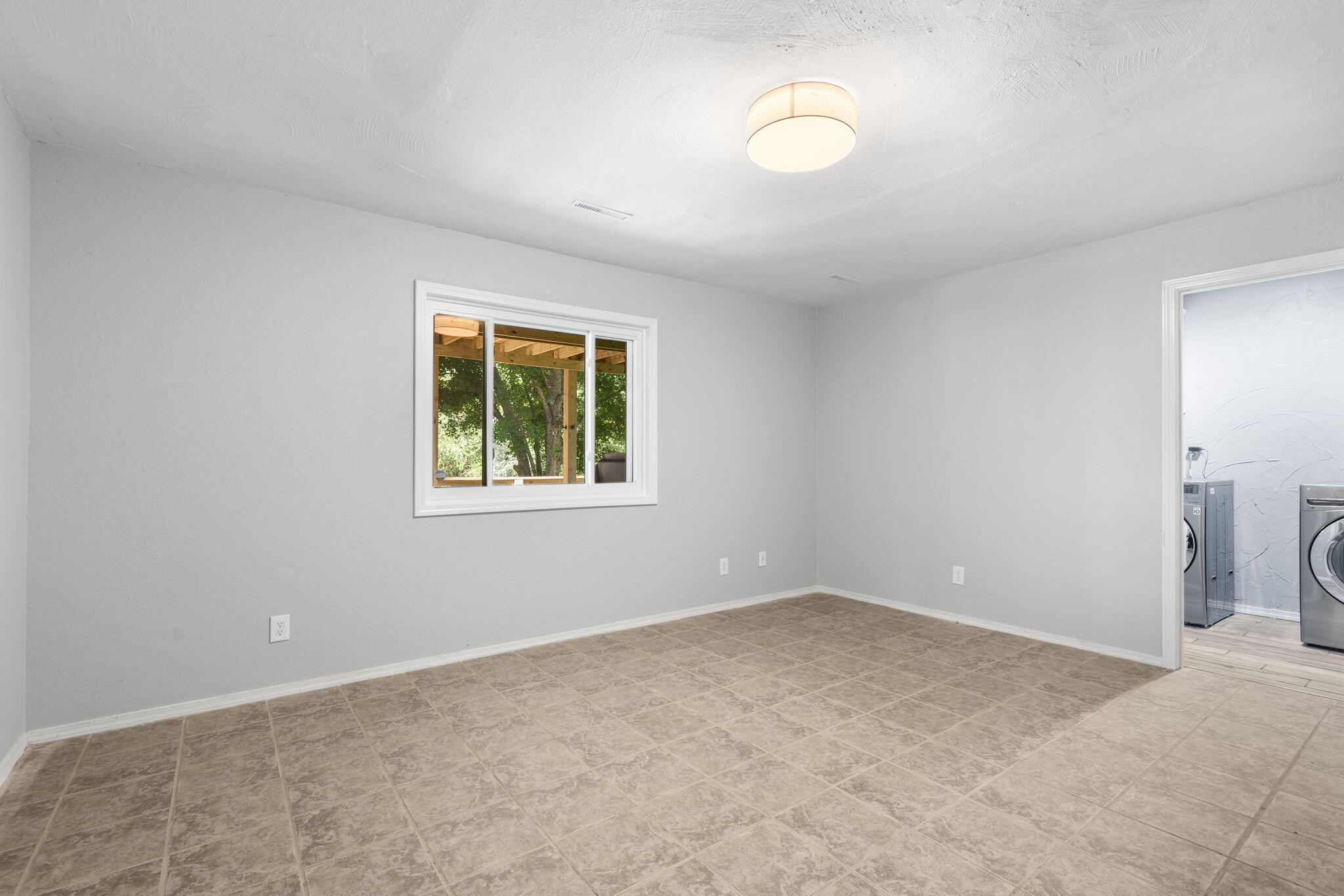 1028 South Nicholas Road Property Photo 22