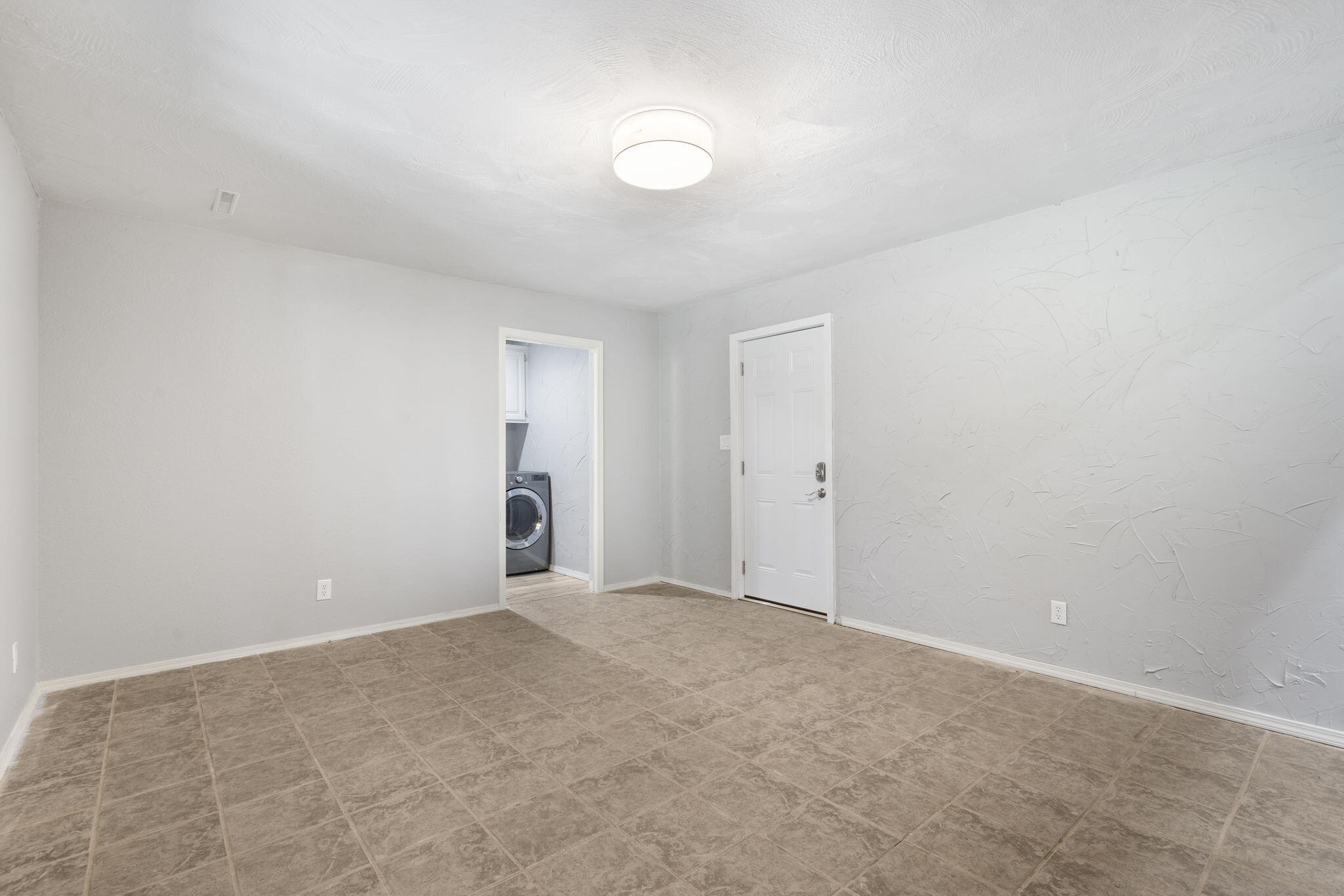1028 South Nicholas Road Property Photo 23