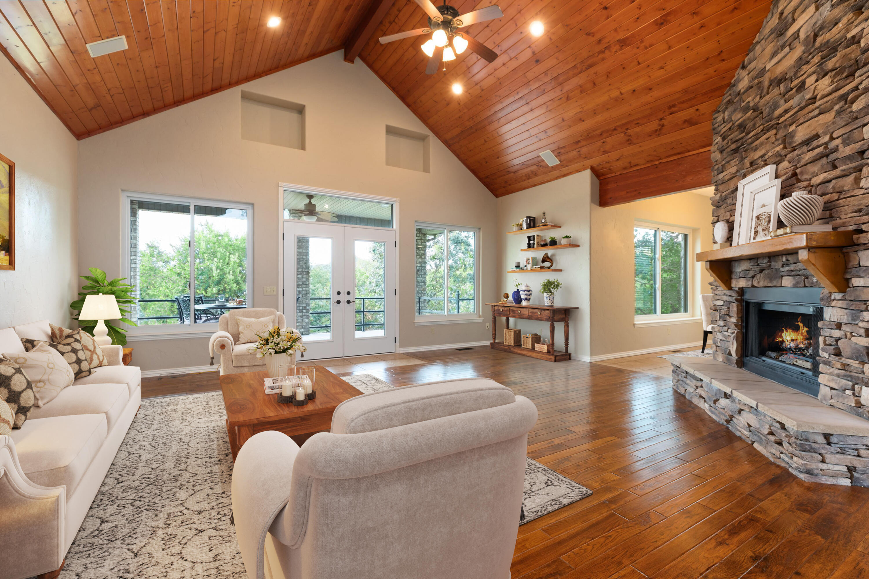 1345 Oakwood Drive Property Photo 12