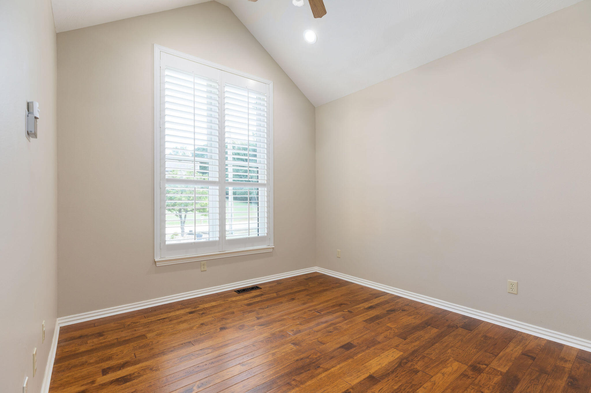 1345 Oakwood Drive Property Photo 33