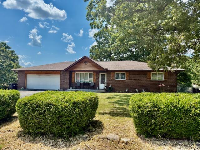2701 Paula Drive Property Photo 1