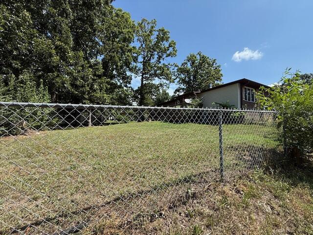 2701 Paula Drive Property Photo 21