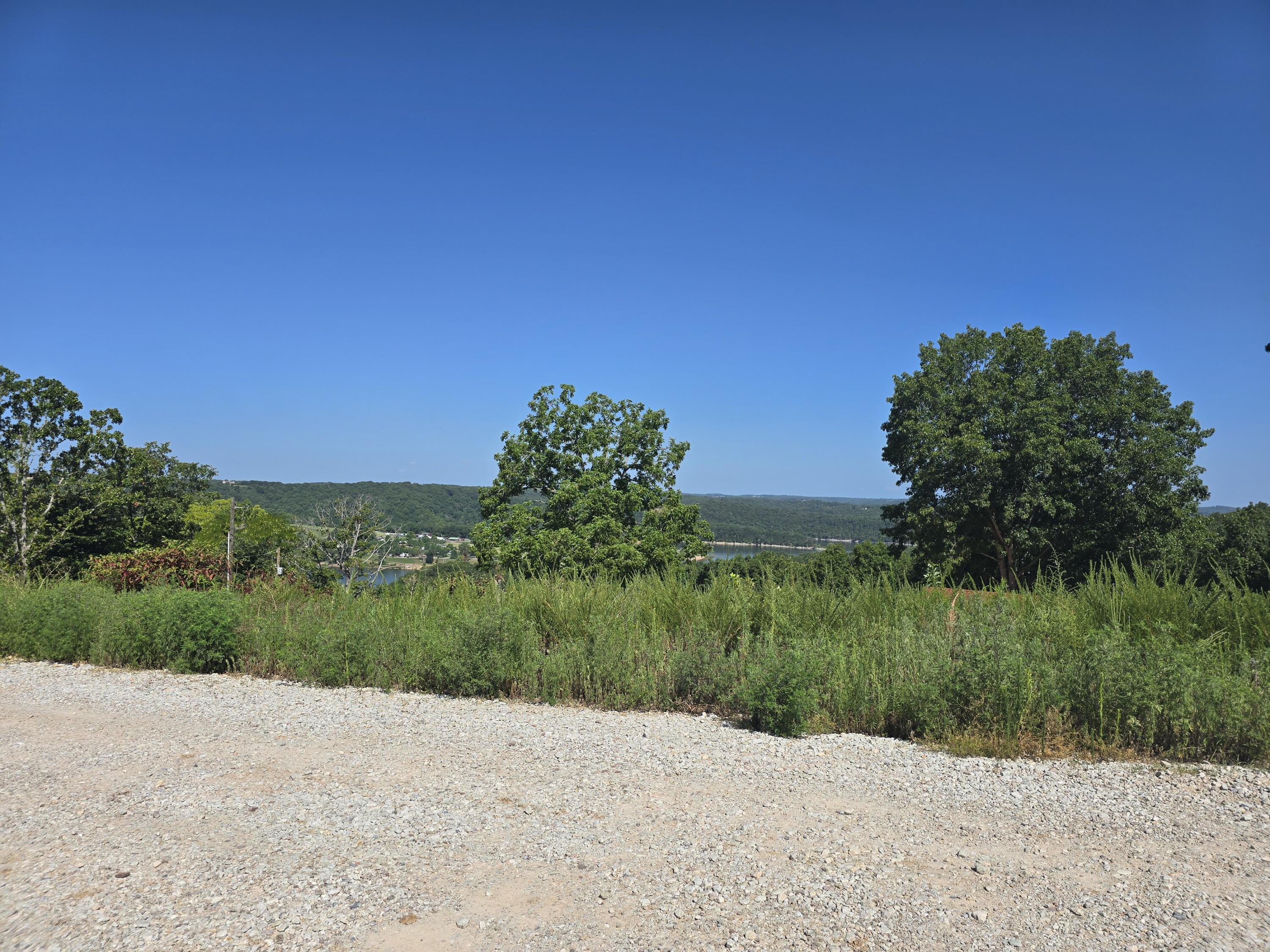 15252 Vista Drive Property Photo 5