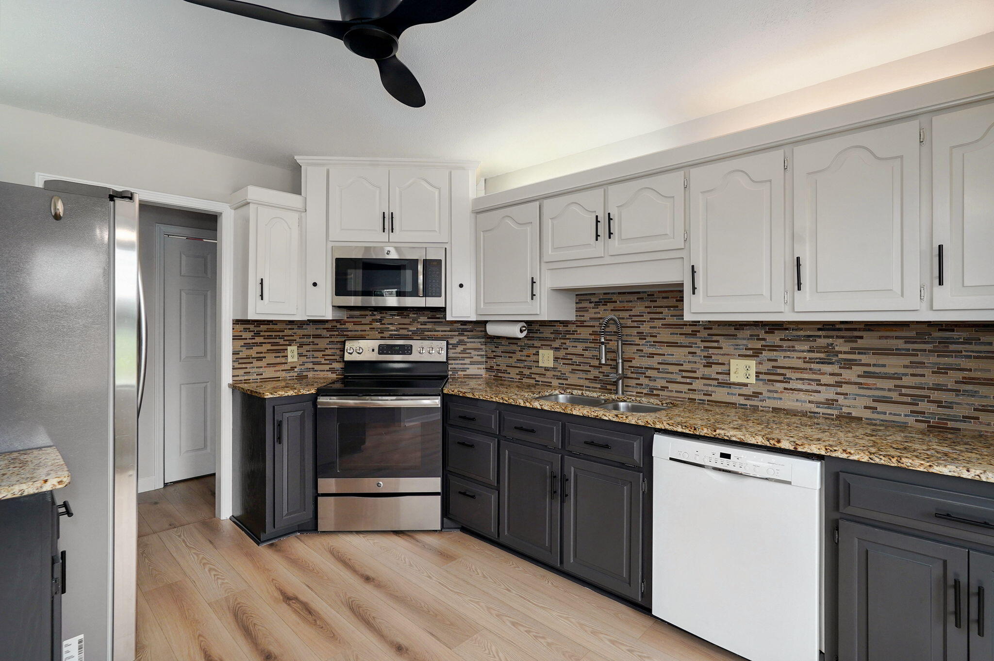 3108 West Broadmoor Street Property Photo 12