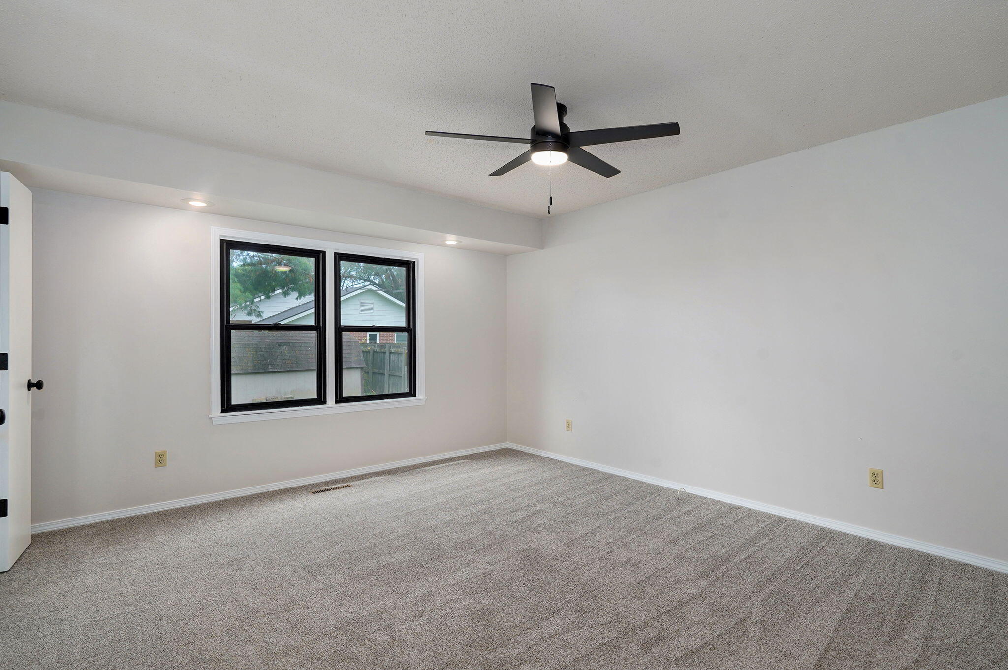 3108 West Broadmoor Street Property Photo 16