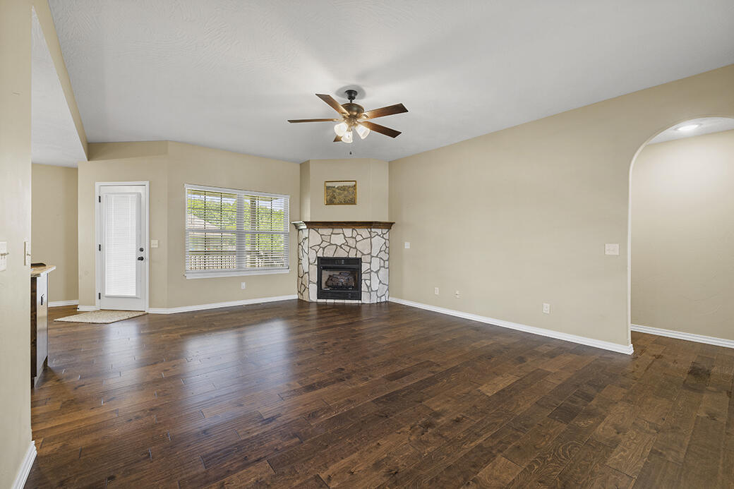 1703 East Calvary Camp Road Property Photo 14