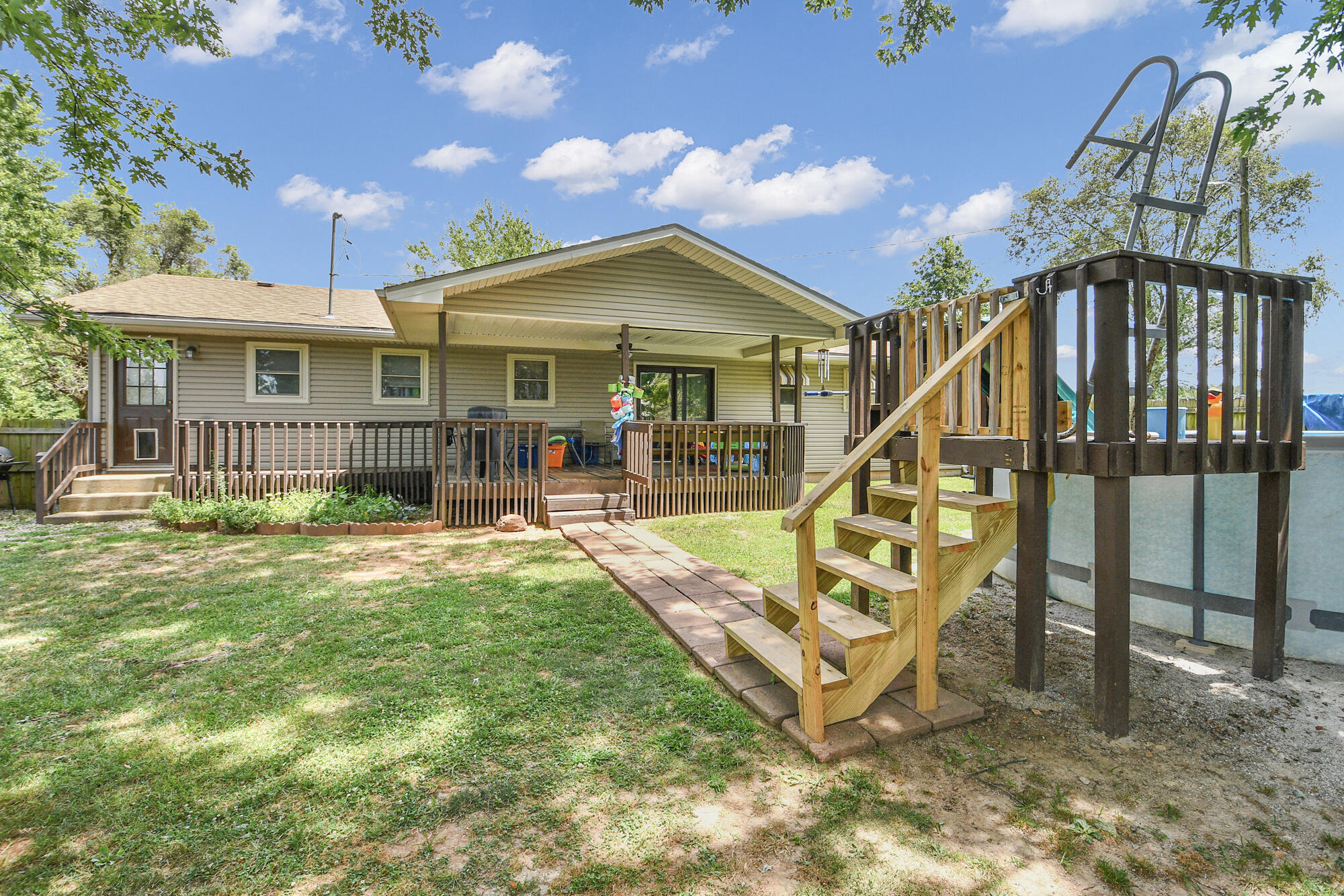 1639 State Highway P Property Photo 29