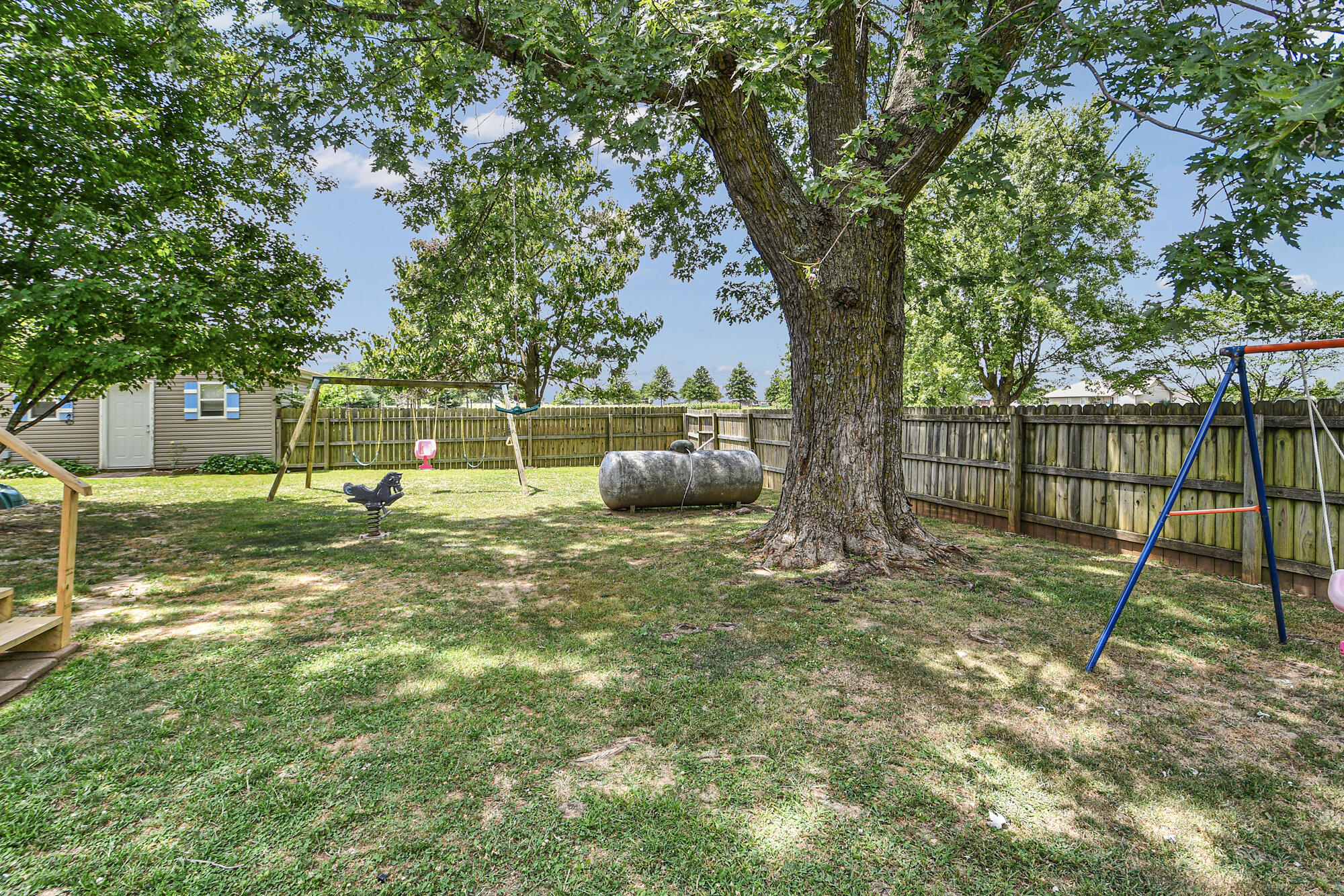 1639 State Highway P Property Photo 49