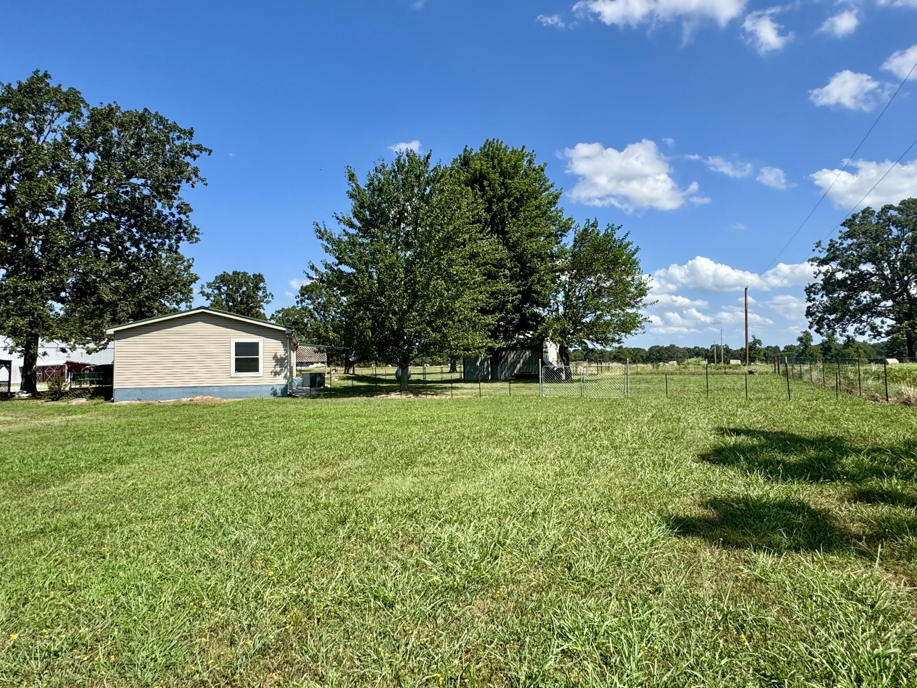 22304 East Highway 86 Property Photo 6