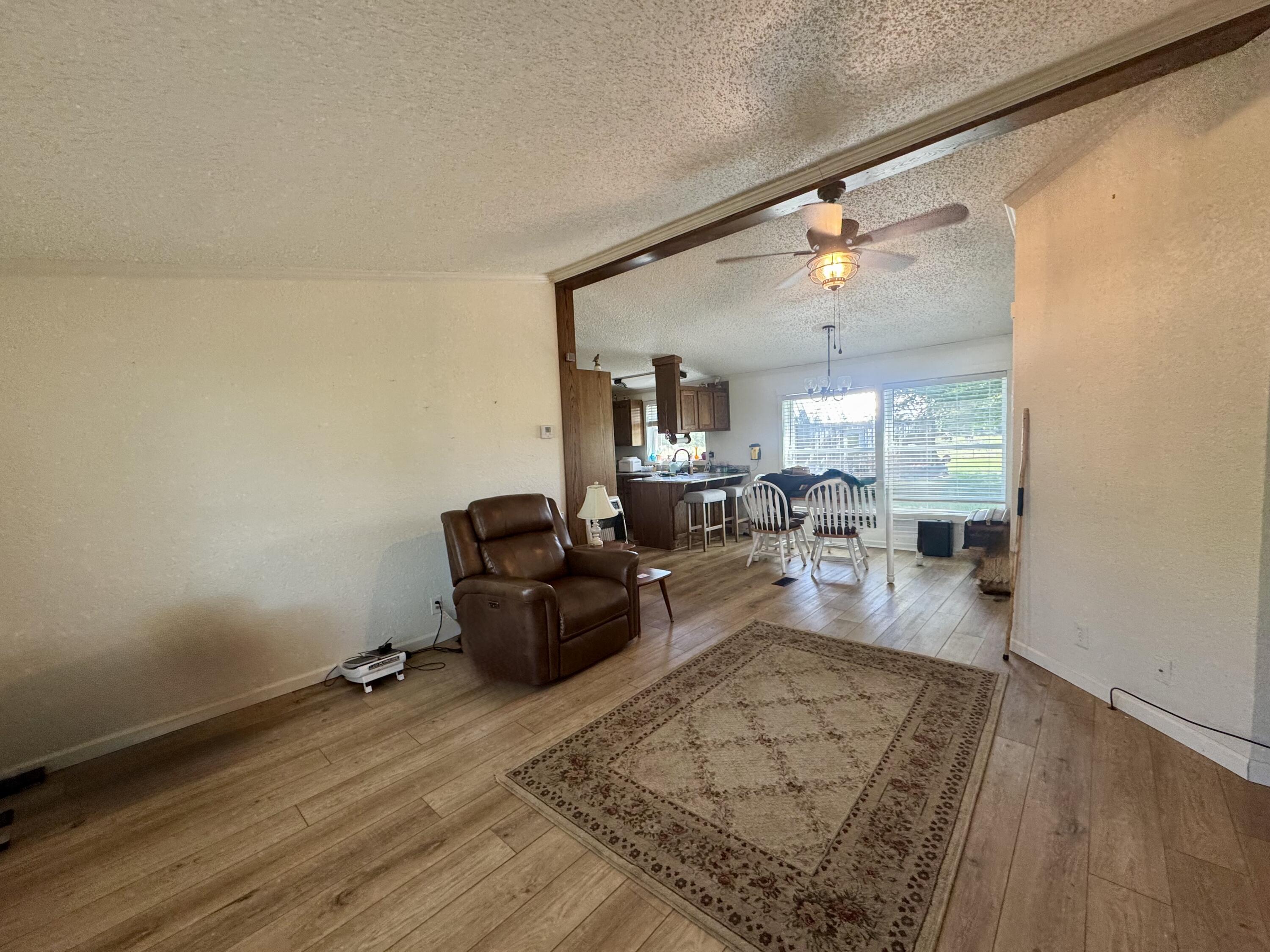 22304 East Highway 86 Property Photo 10