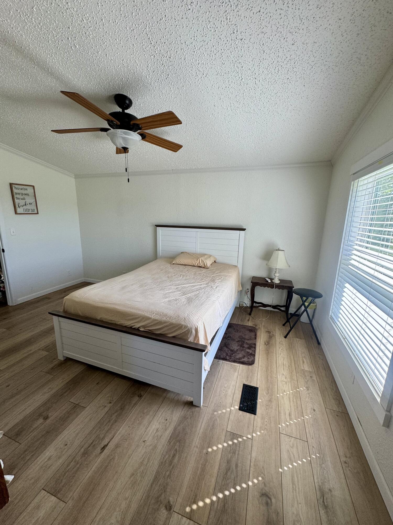 22304 East Highway 86 Property Photo 16