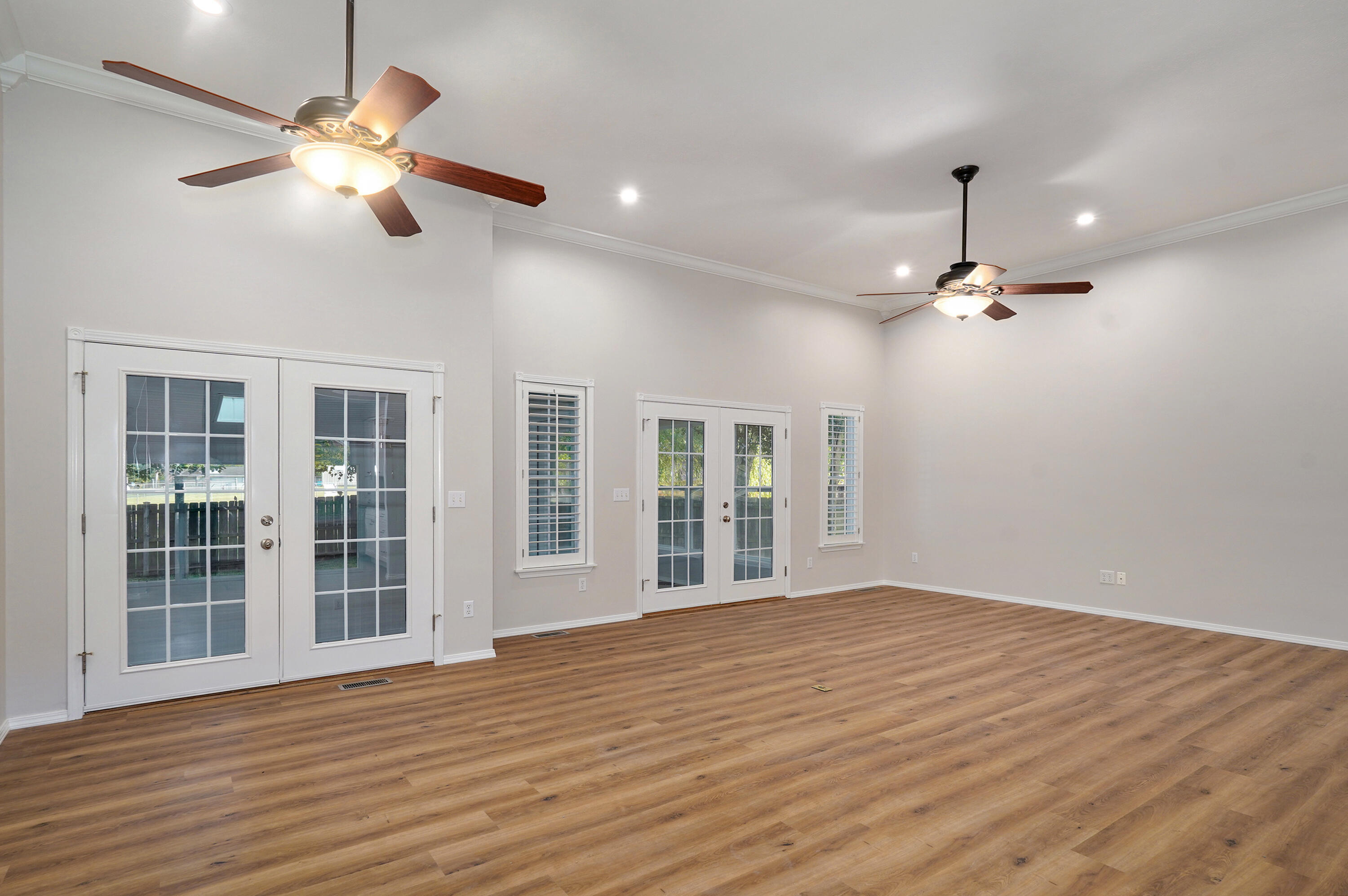 4058 West Monterry Court Property Photo 9