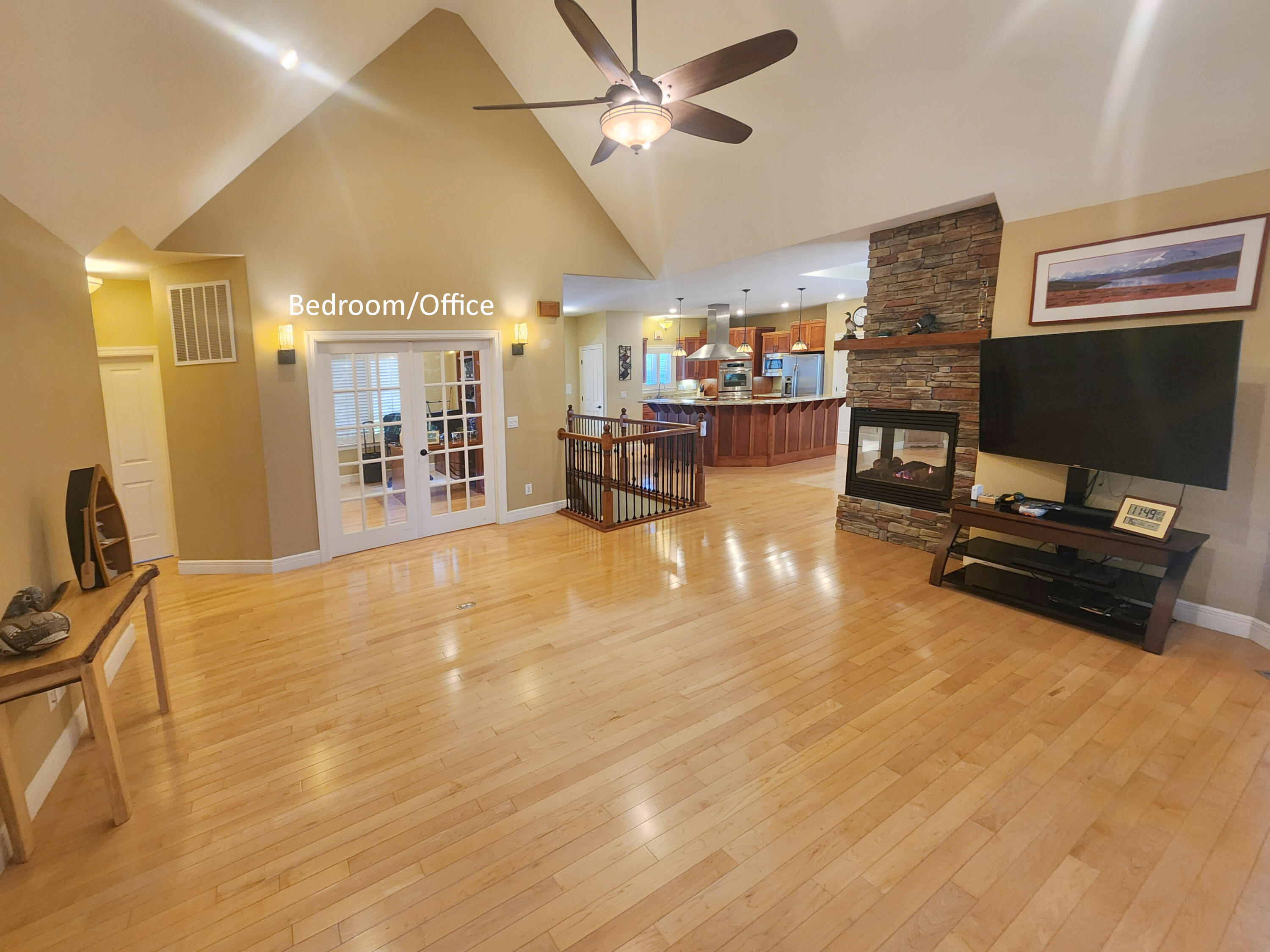 233 Sidehill Drive Property Photo 15