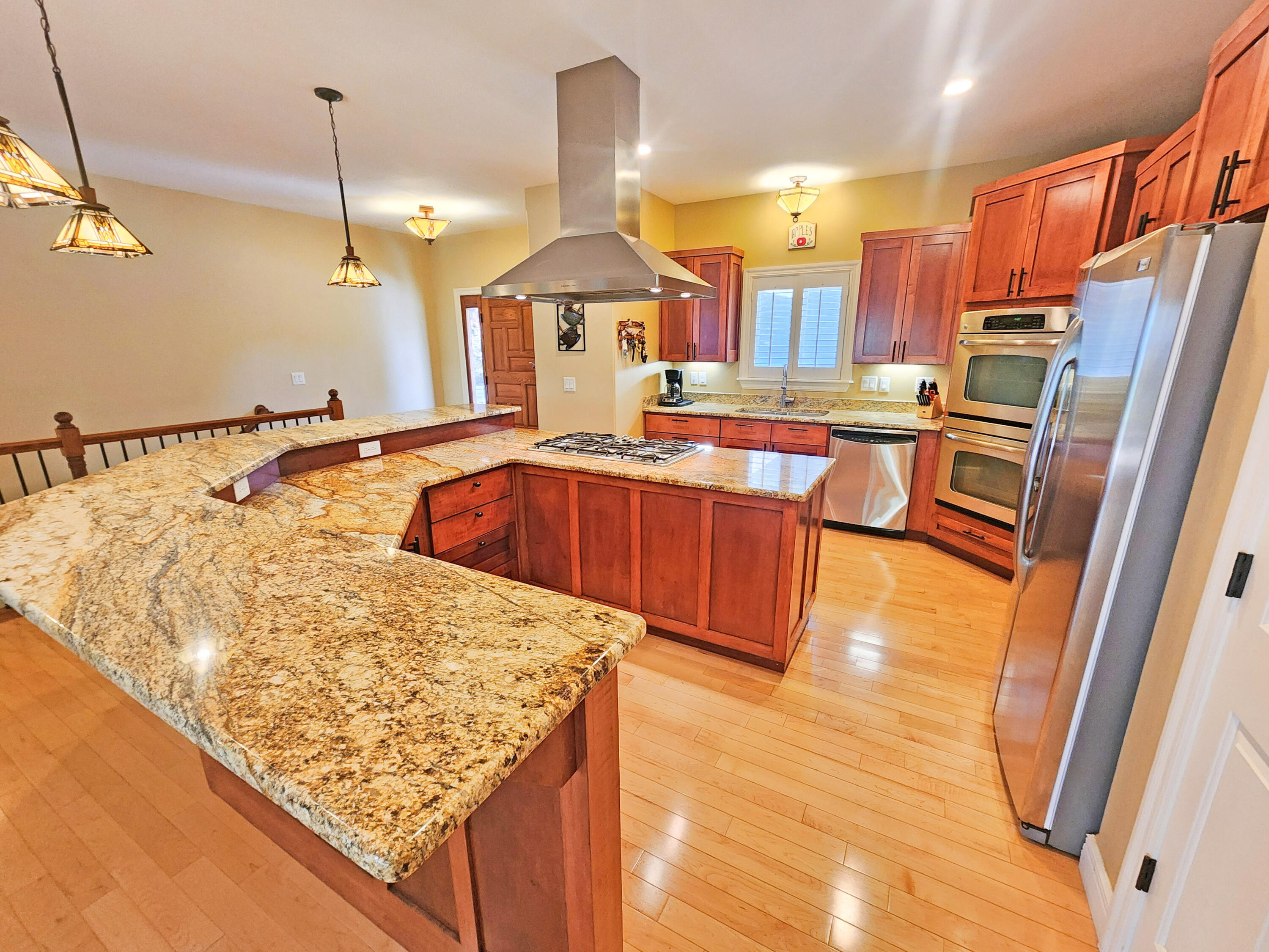 233 Sidehill Drive Property Photo 30