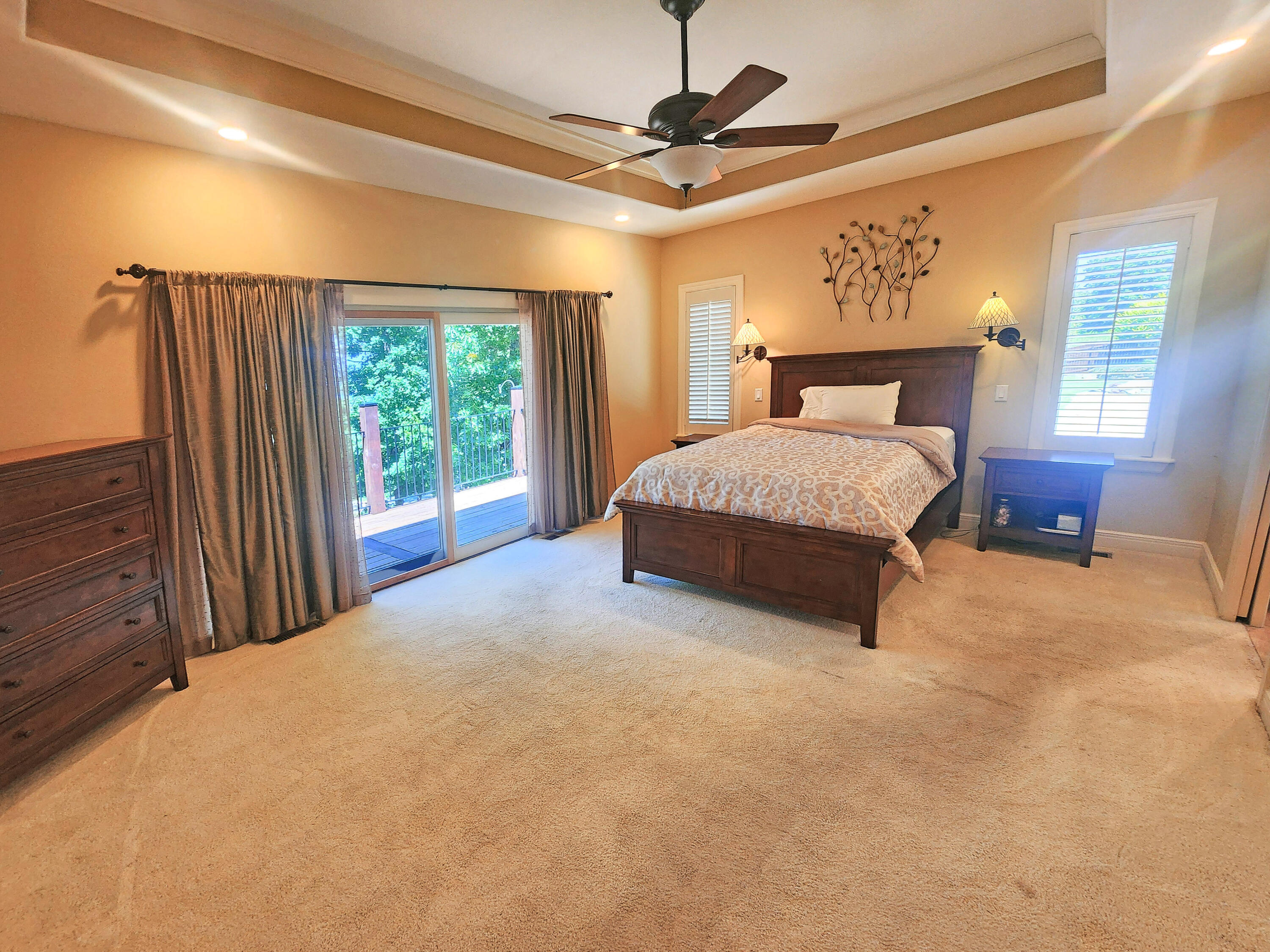 233 Sidehill Drive Property Photo 34