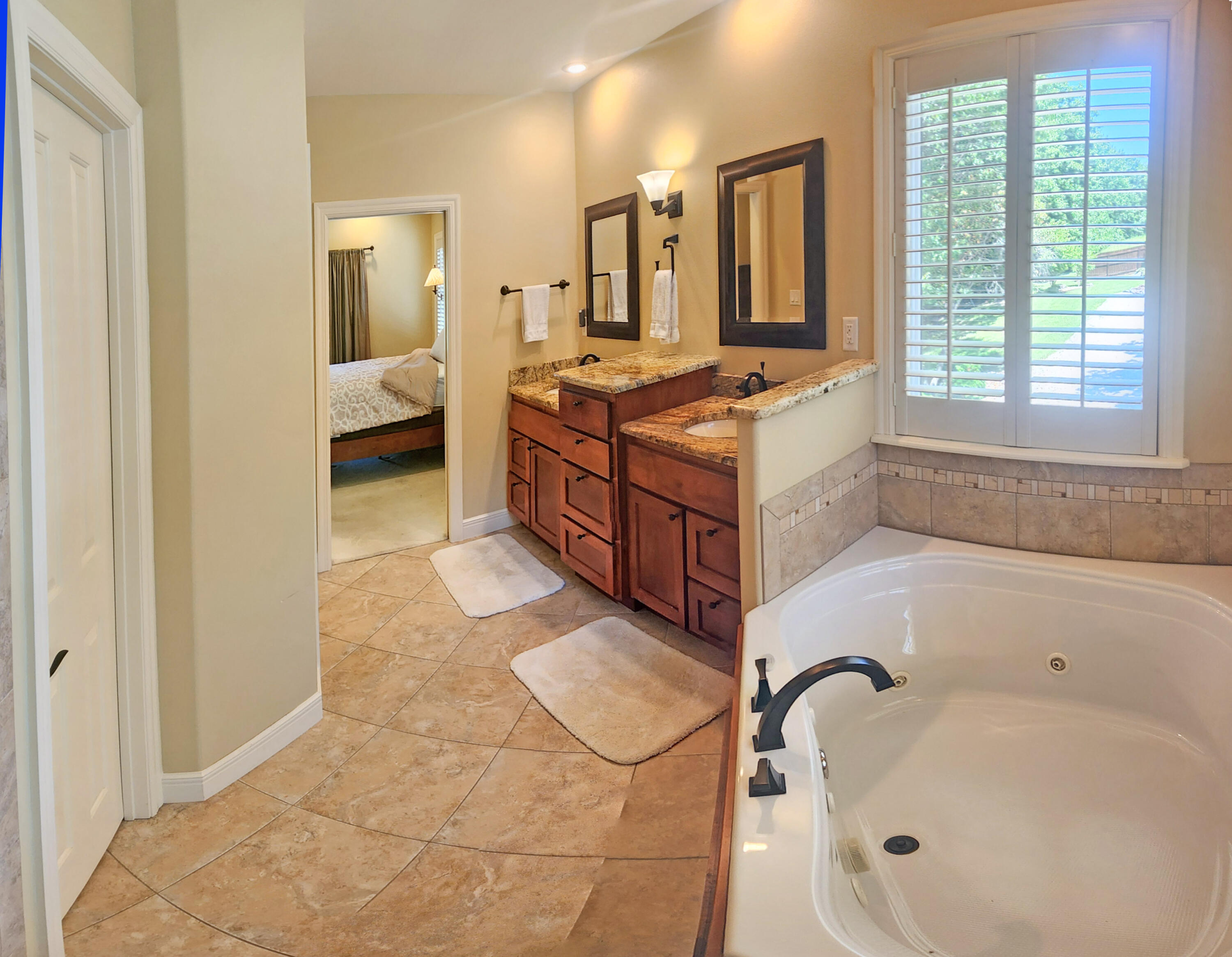 233 Sidehill Drive Property Photo 39