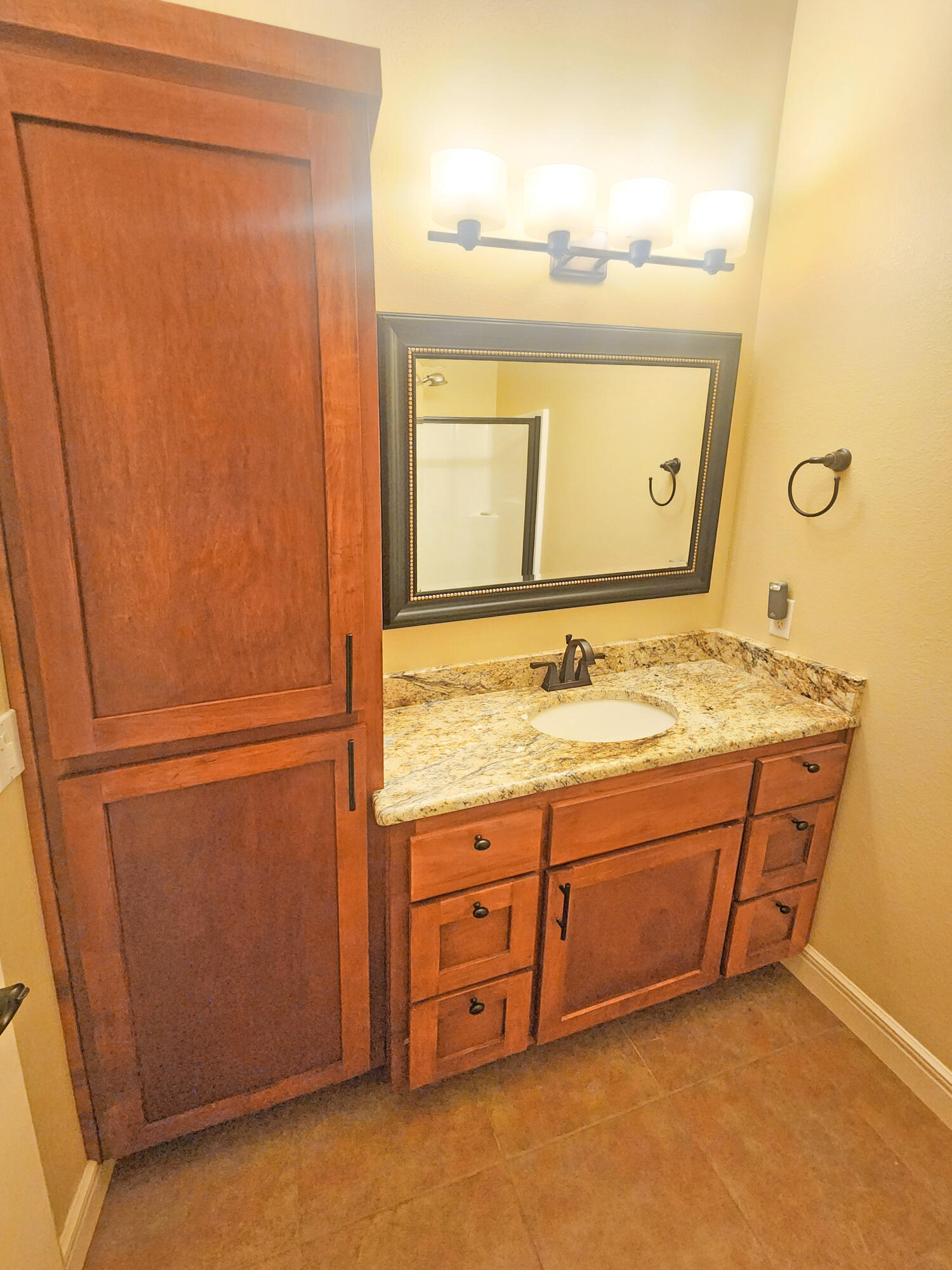 233 Sidehill Drive Property Photo 47