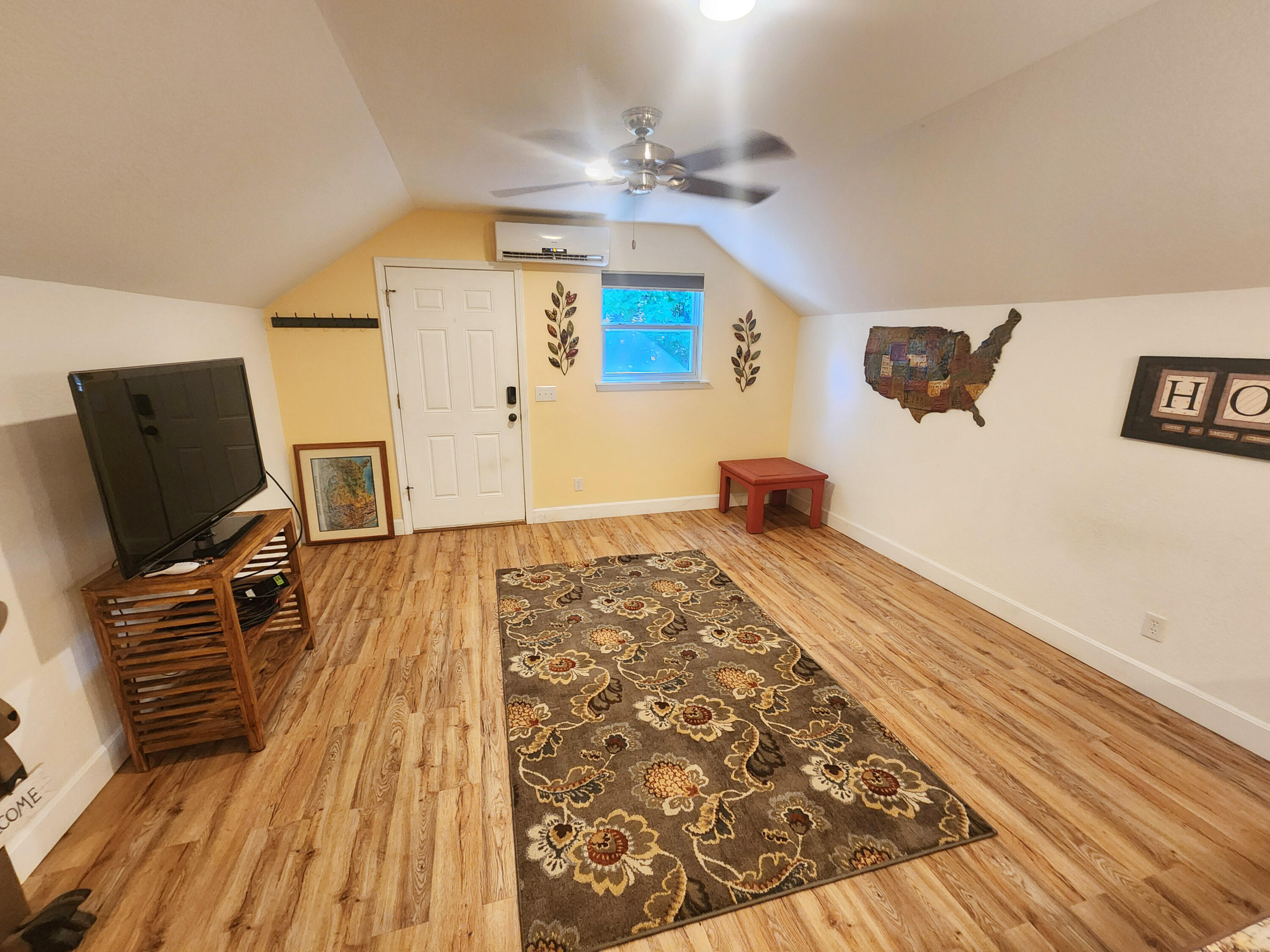233 Sidehill Drive Property Photo 56