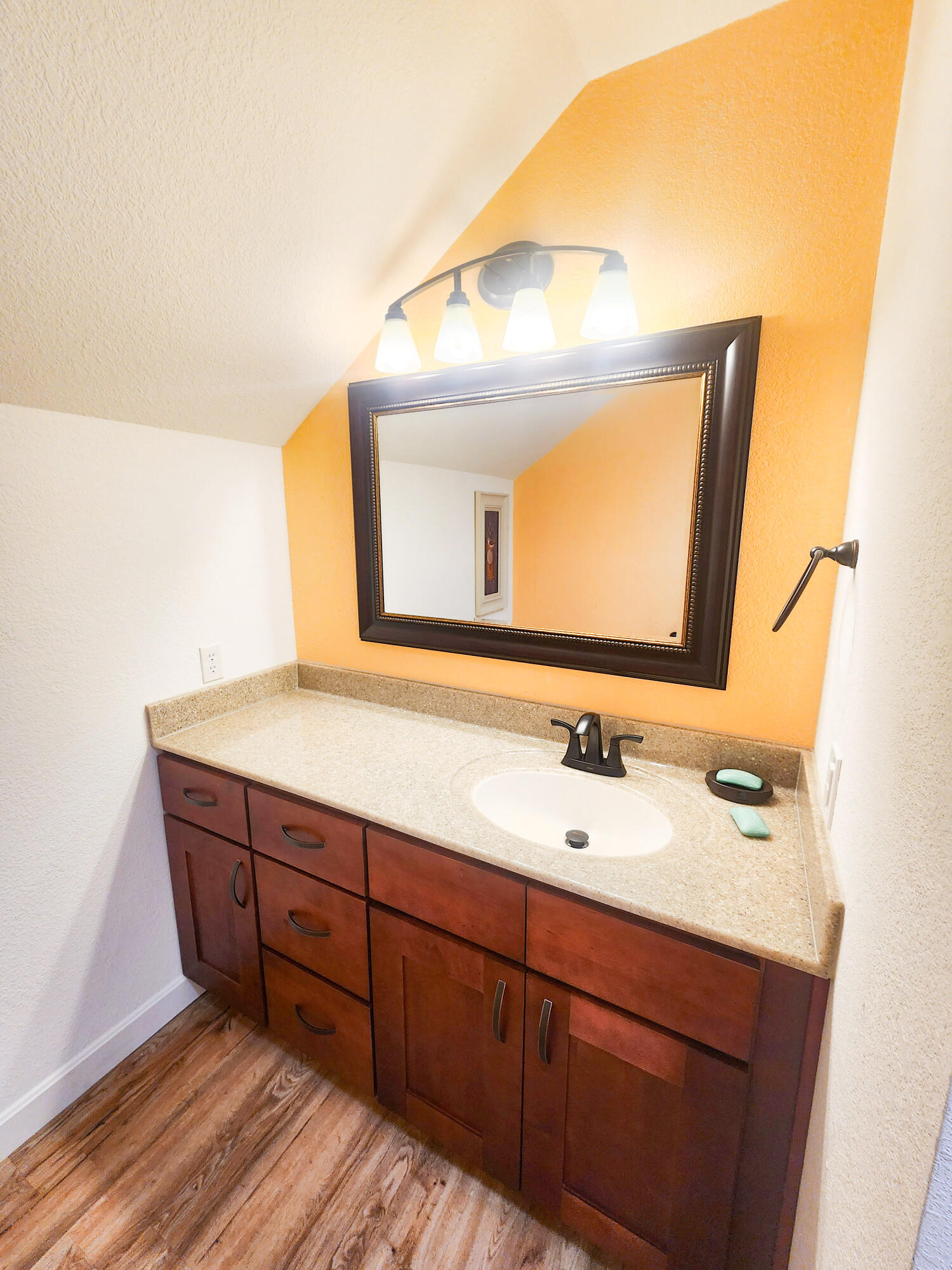 233 Sidehill Drive Property Photo 62