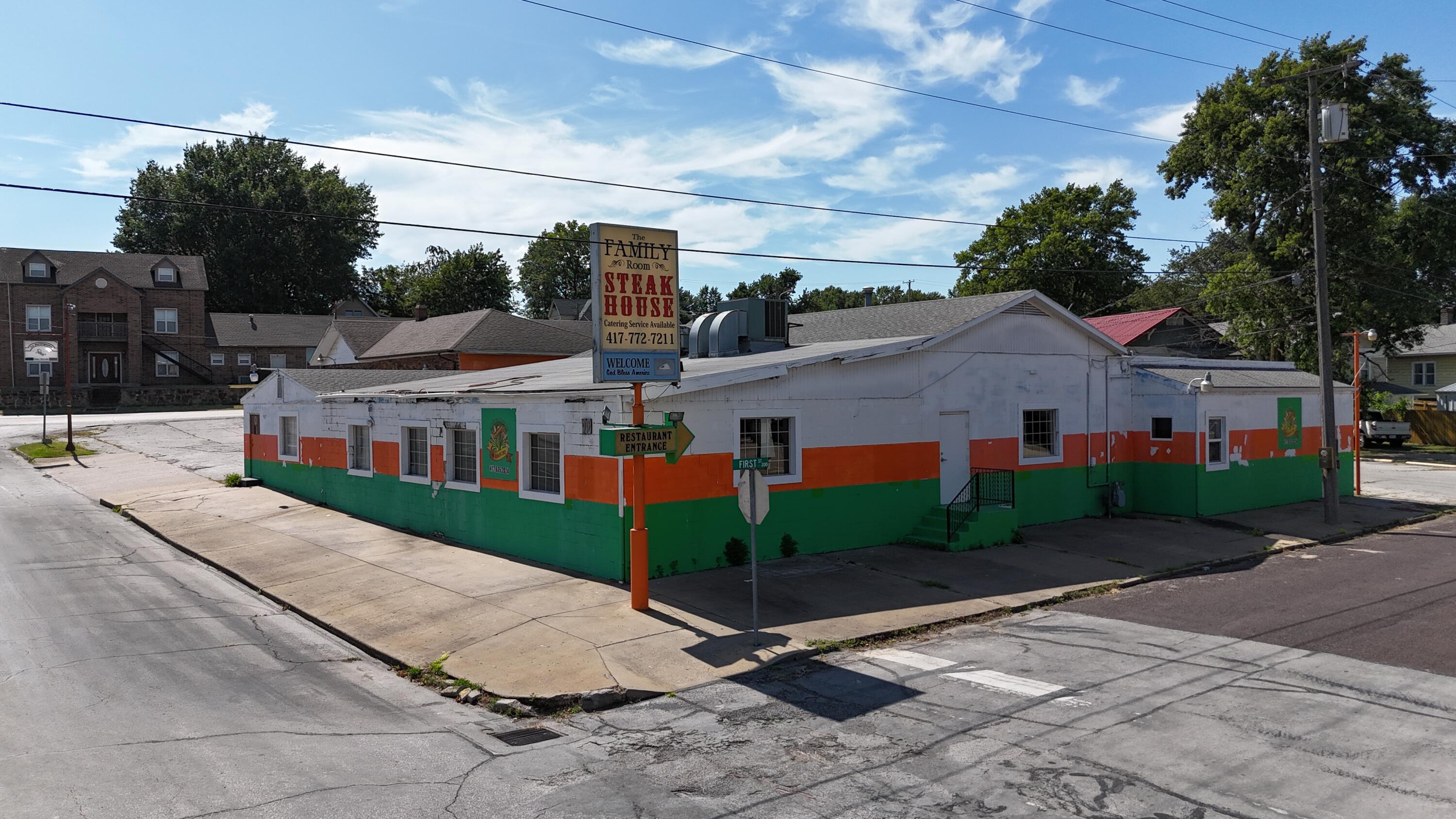 10 East Broadway Street Property Photo 1