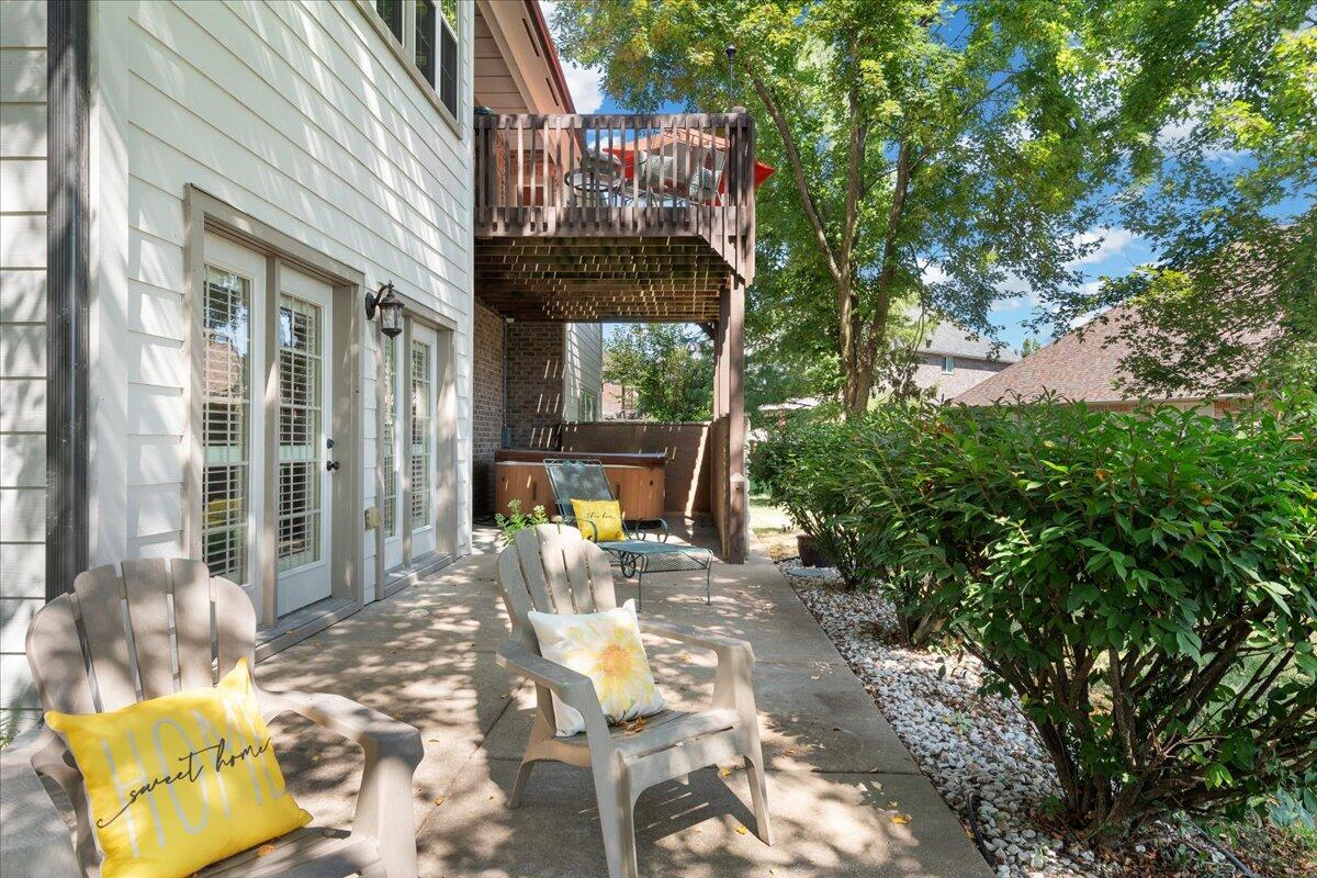 823 East Donegal Circle Property Photo 53