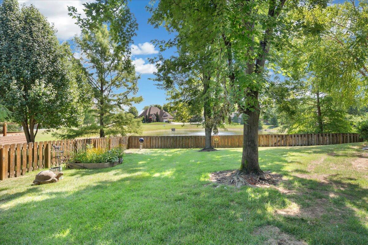 823 East Donegal Circle Property Photo 57