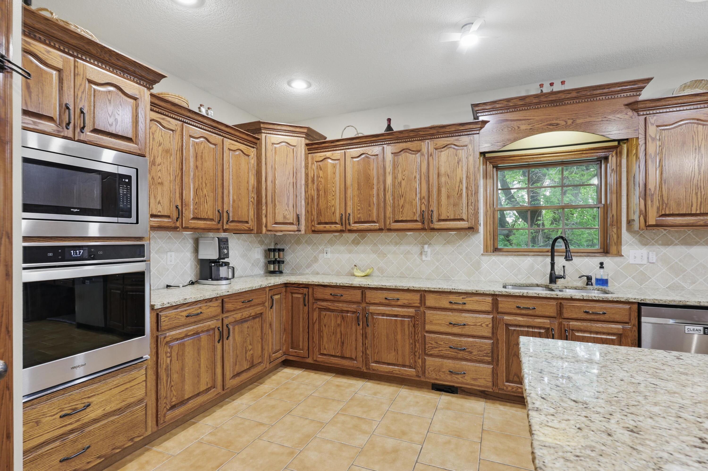 21770 Jude Lane Property Photo 41