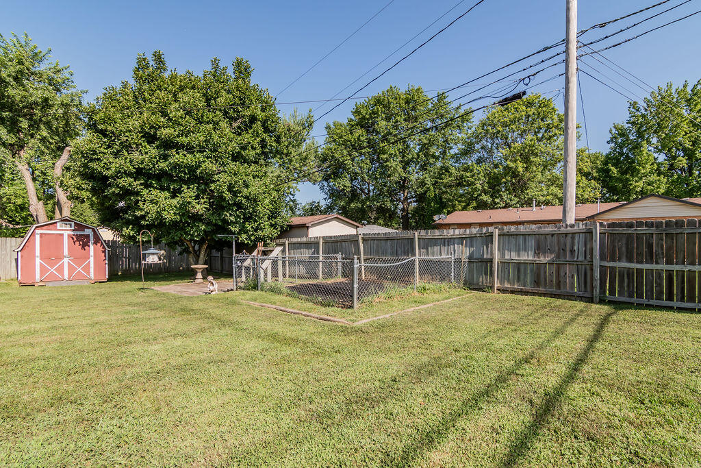 2333 East Cardinal Street Property Photo 15