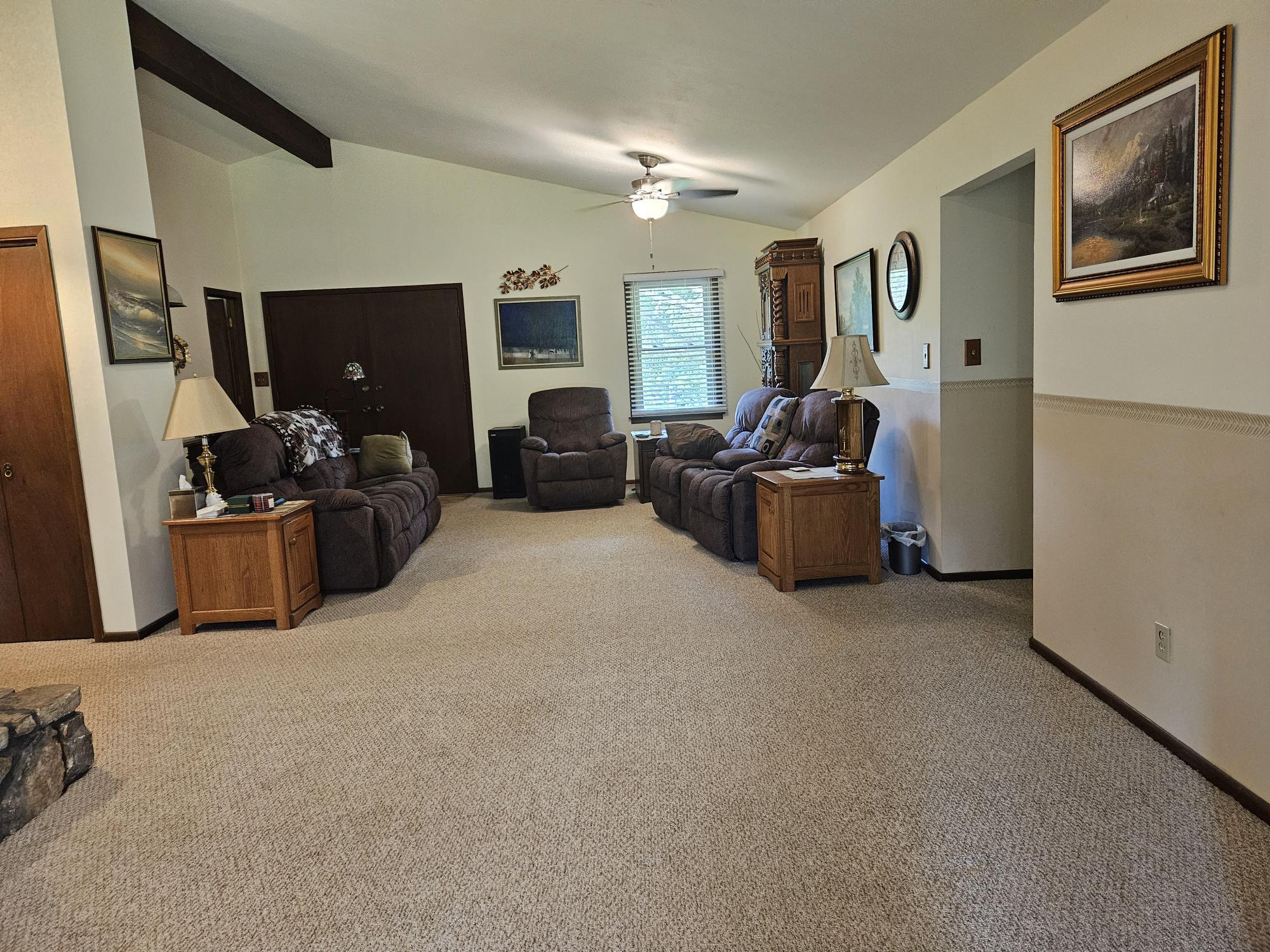 1100 County Road 8270 Property Photo 20