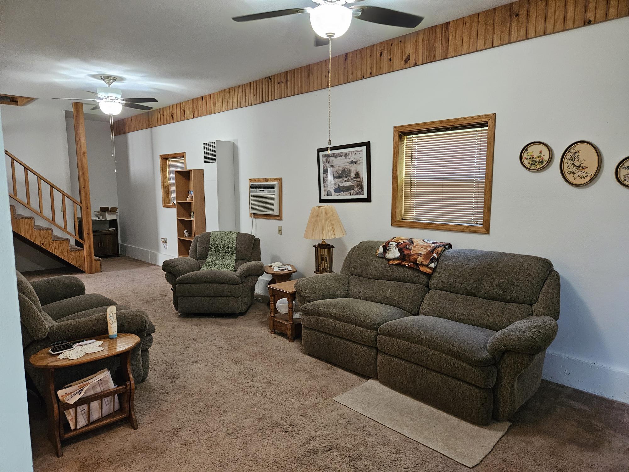 1100 County Road 8270 Property Photo 49
