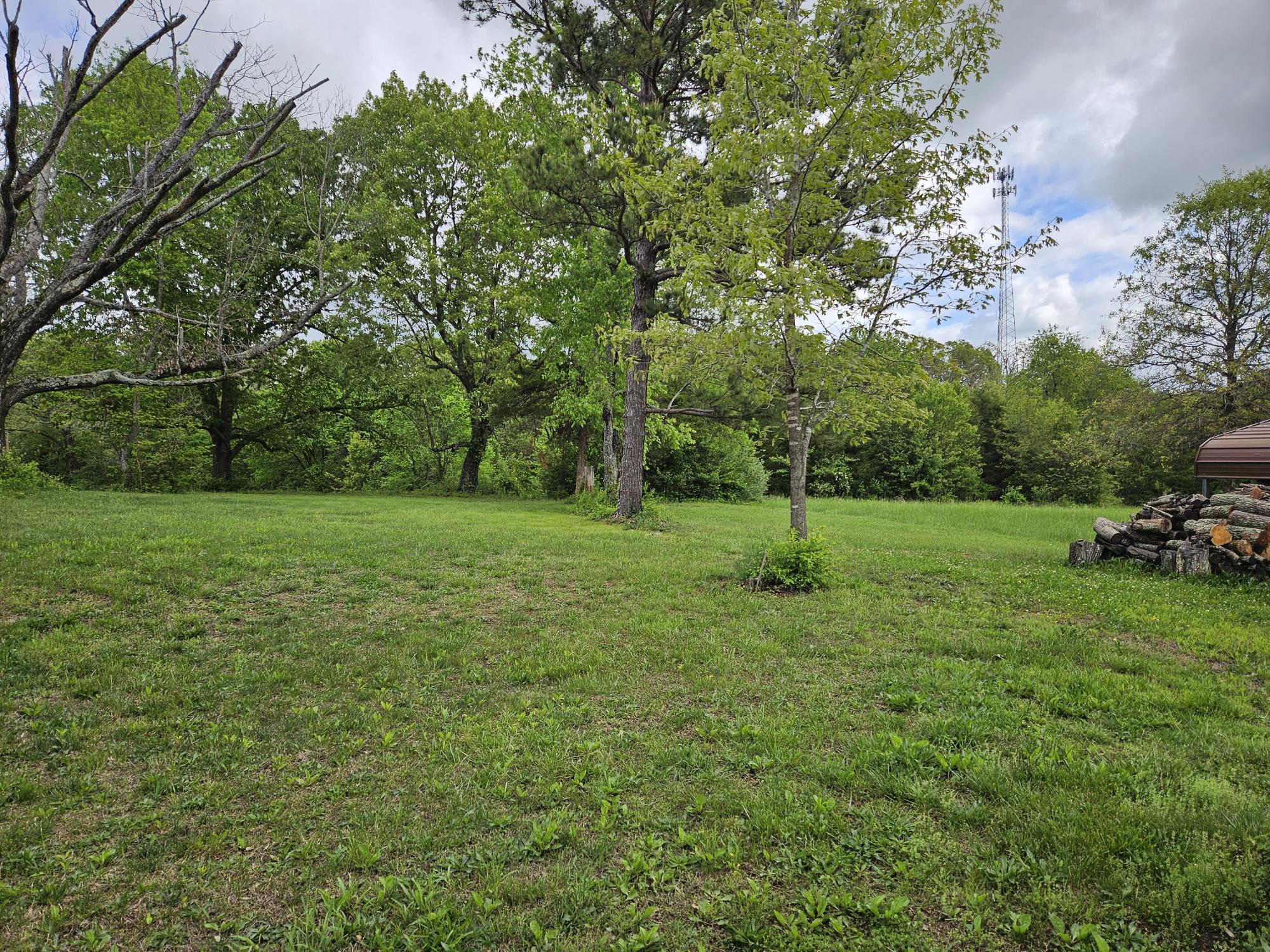 1100 County Road 8270 Property Photo 64