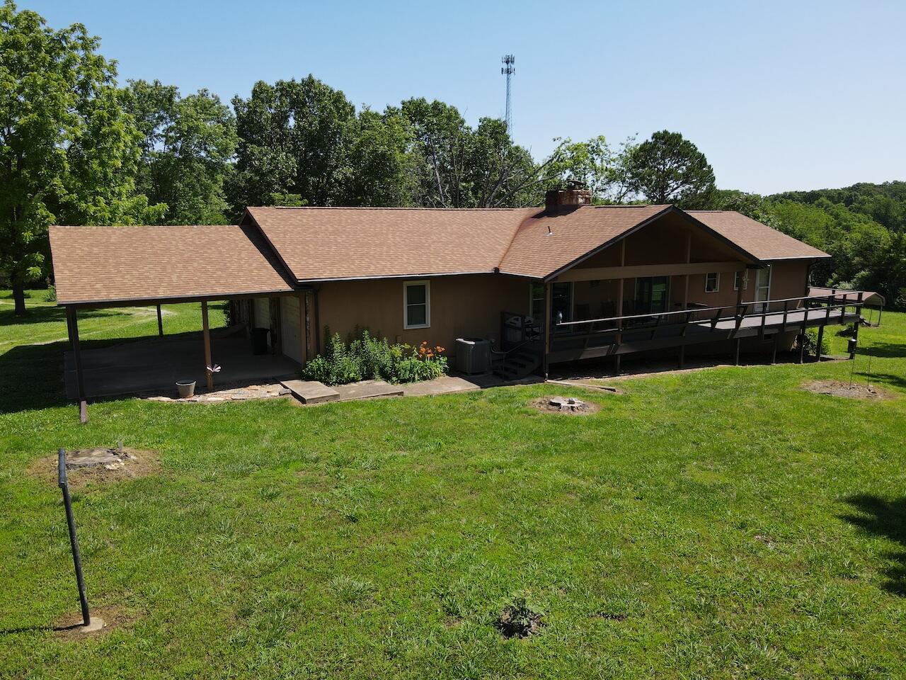 1100 County Road 8270 Property Photo 73