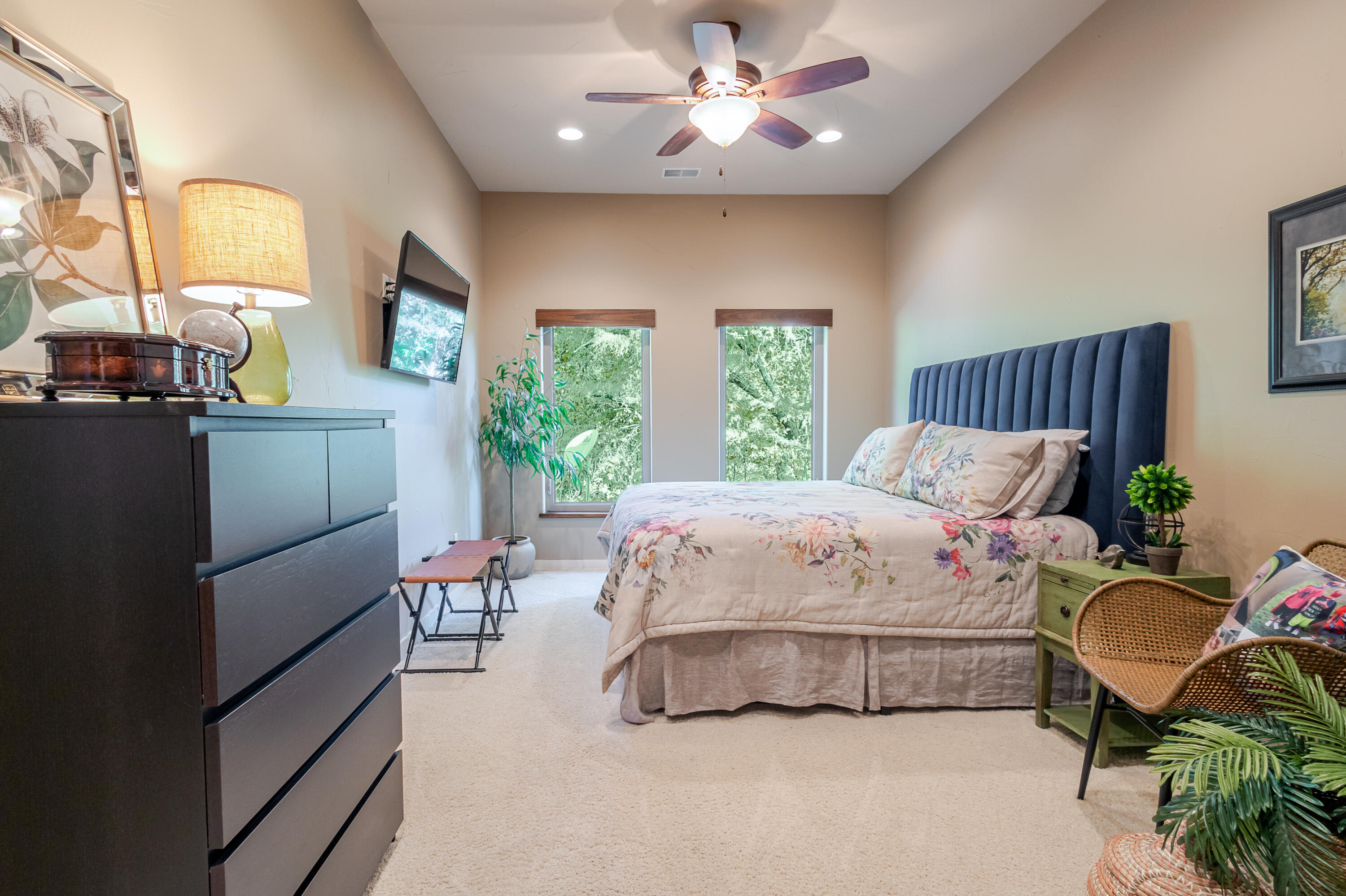 128 Pebble Beach Drive Property Photo 15