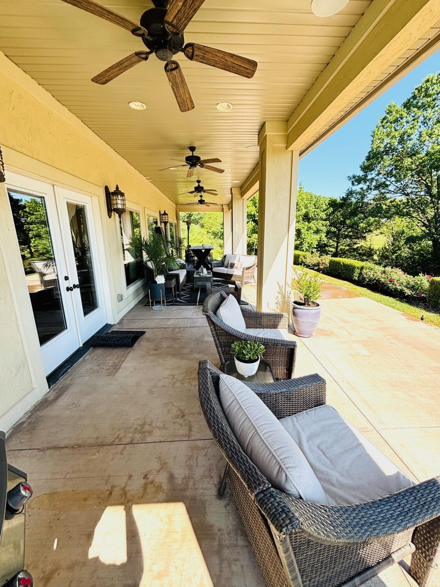 128 Pebble Beach Drive Property Photo 33