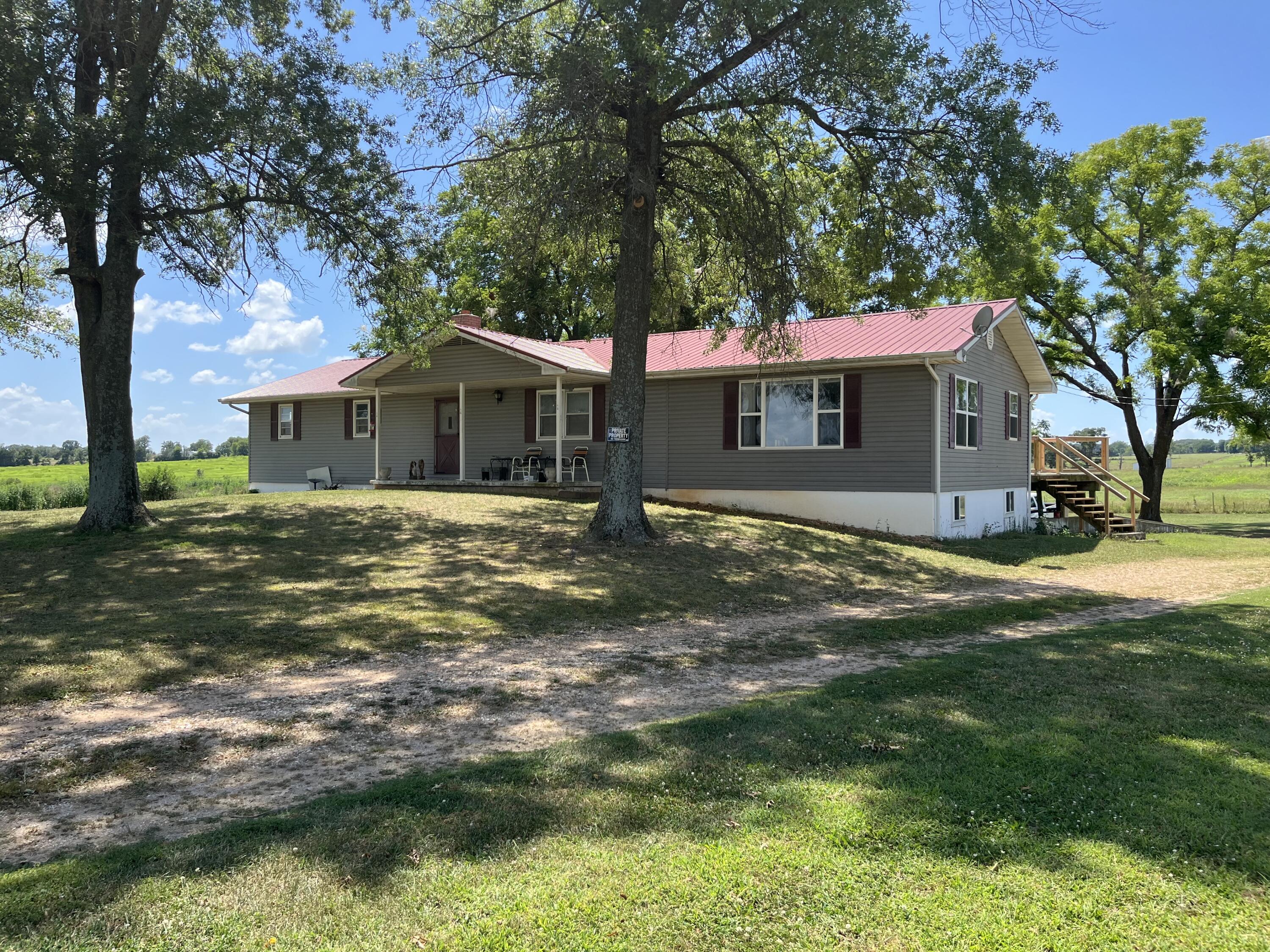 15821 Farm Road 1090 Property Photo 1