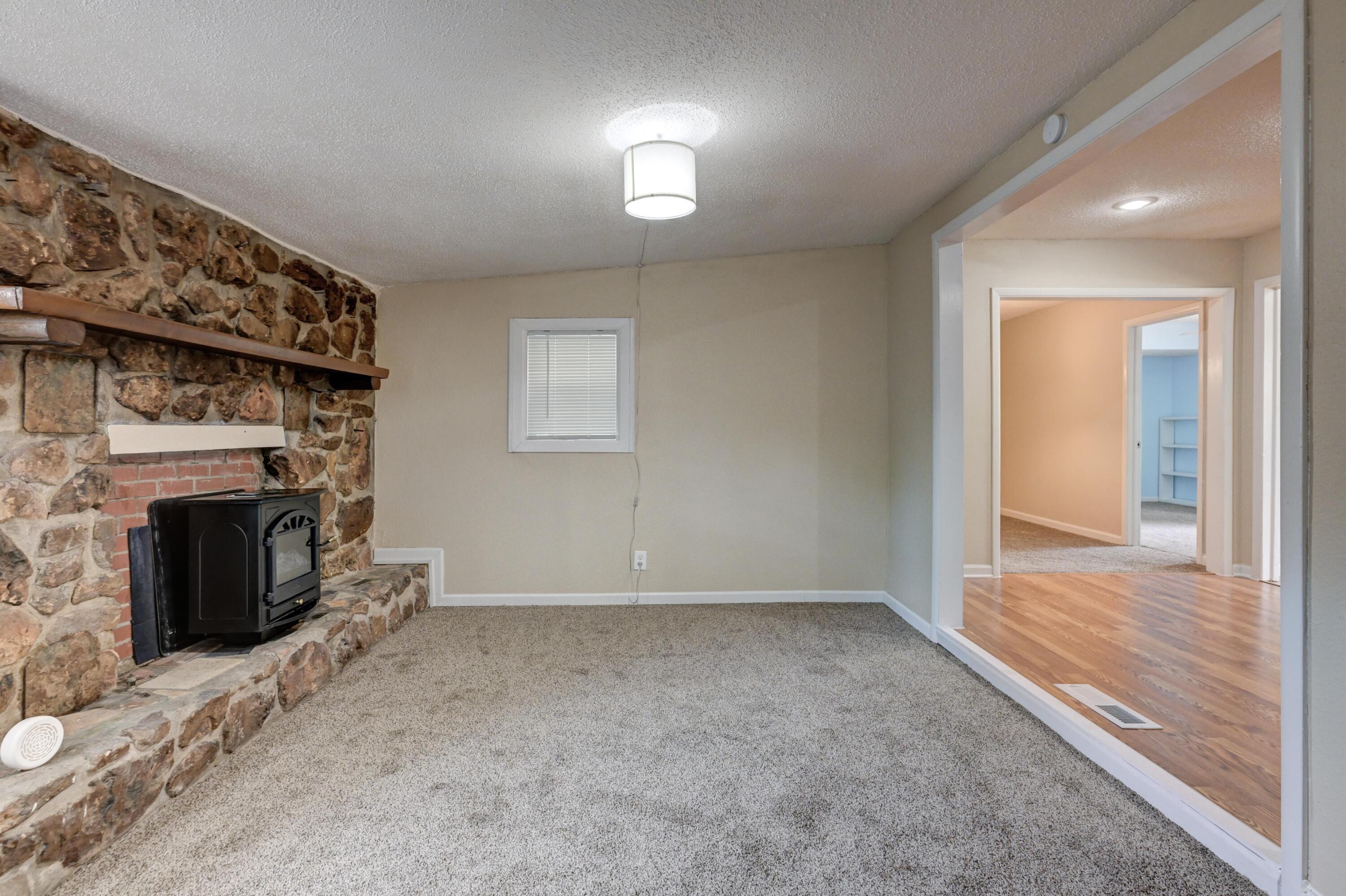 1407 Greenwood Boulevard Property Photo 12