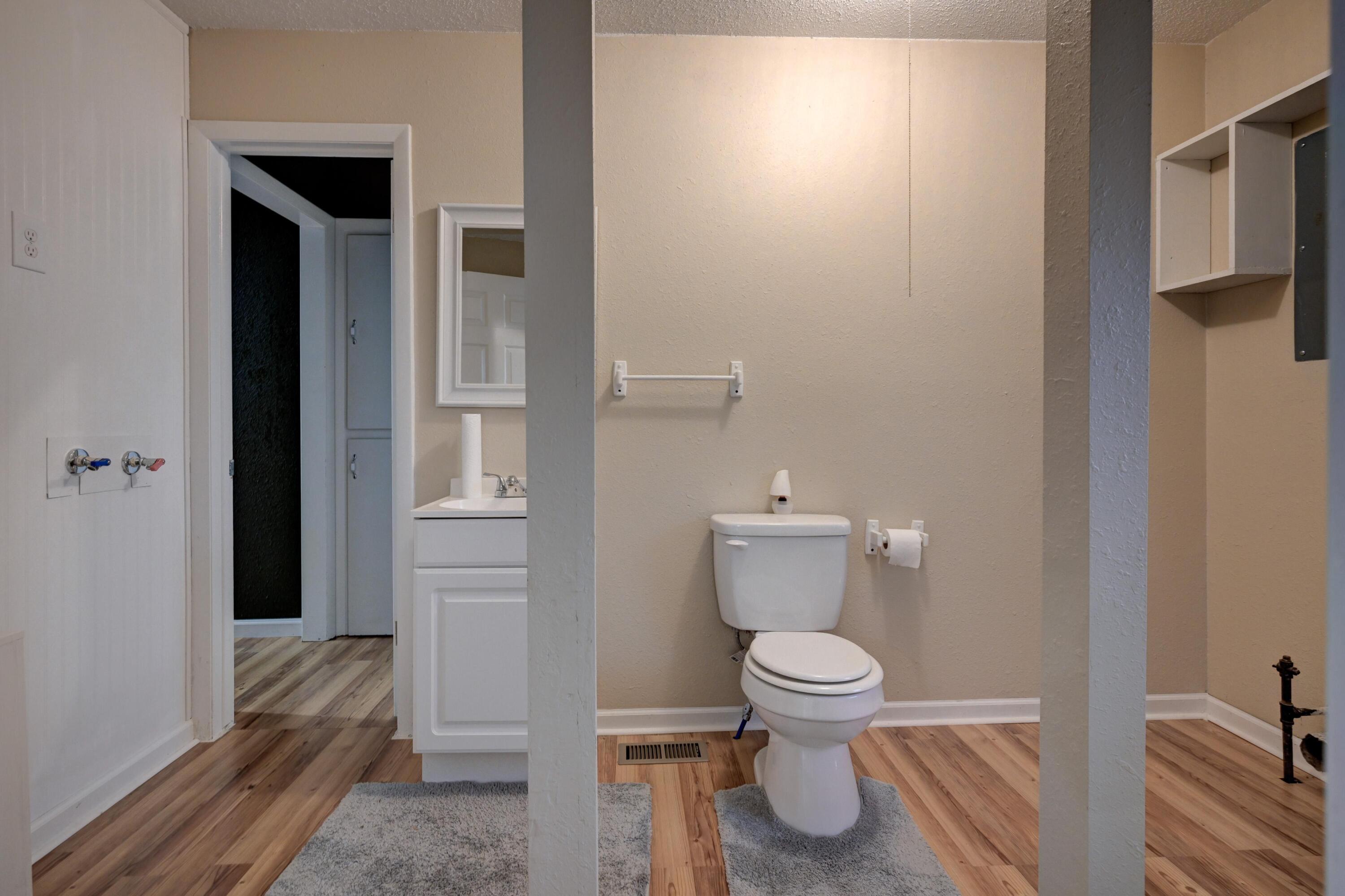 1407 Greenwood Boulevard Property Photo 24