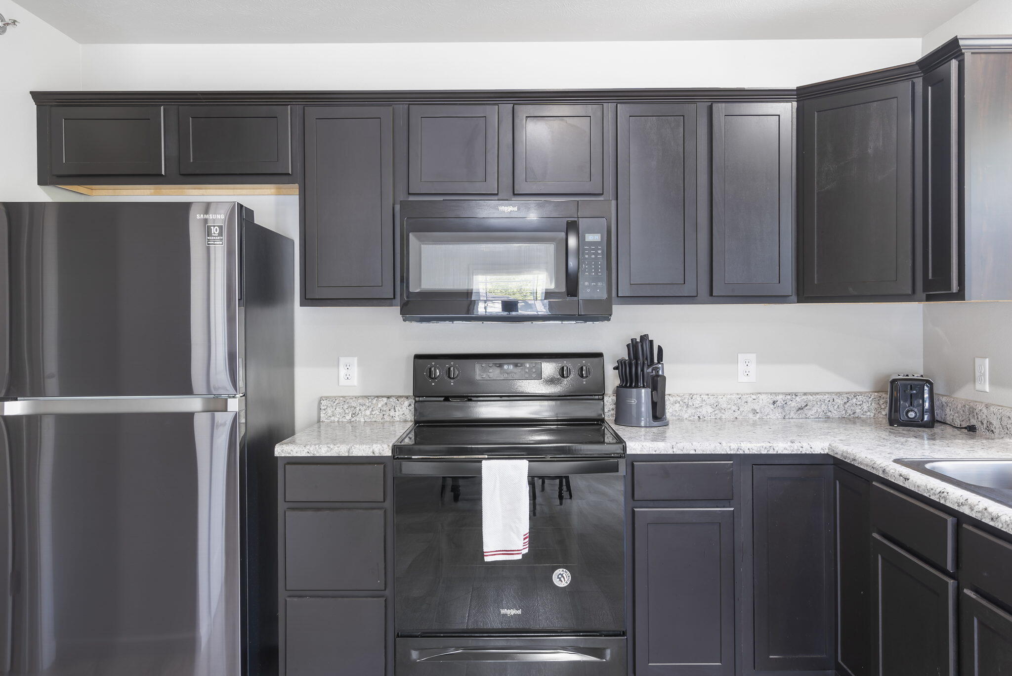 306 West College Street Property Photo 12