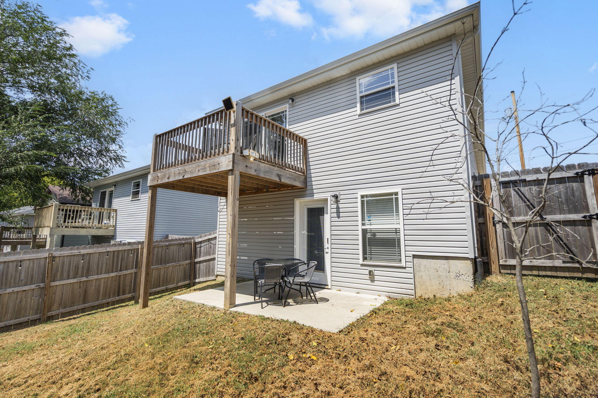 306 West College Street Property Photo 33