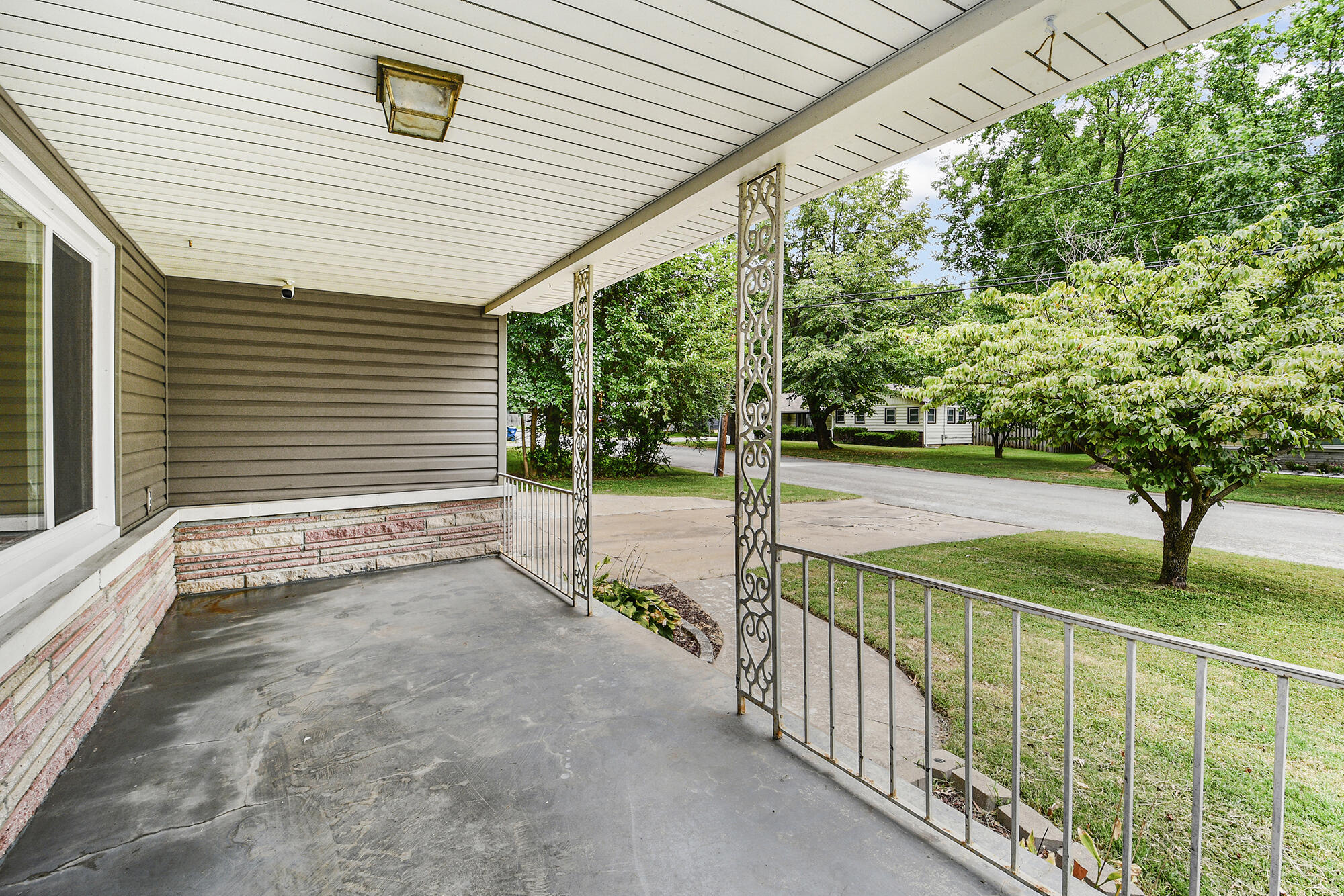 1623 South Link Avenue Property Photo 3