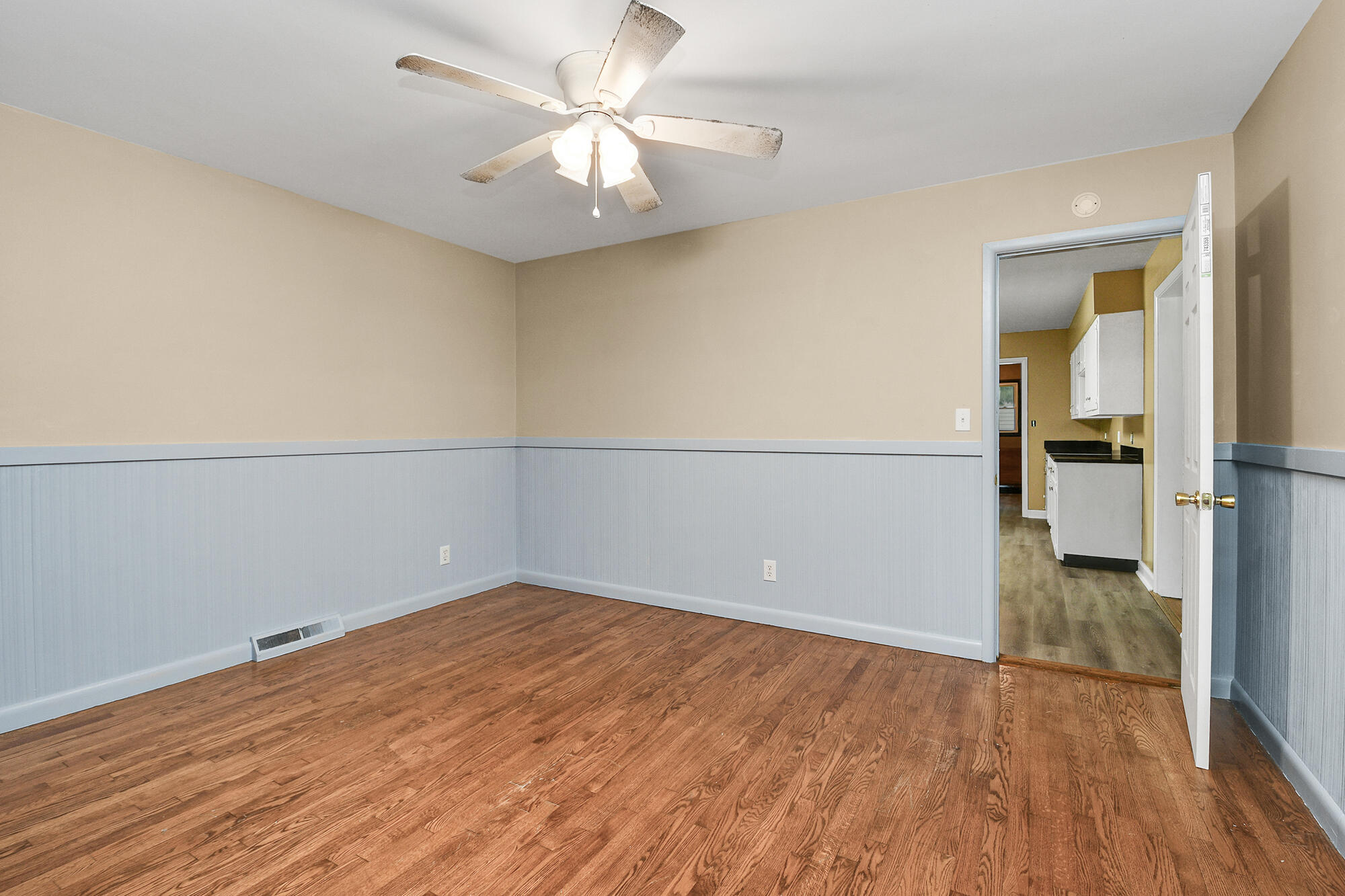1623 South Link Avenue Property Photo 24
