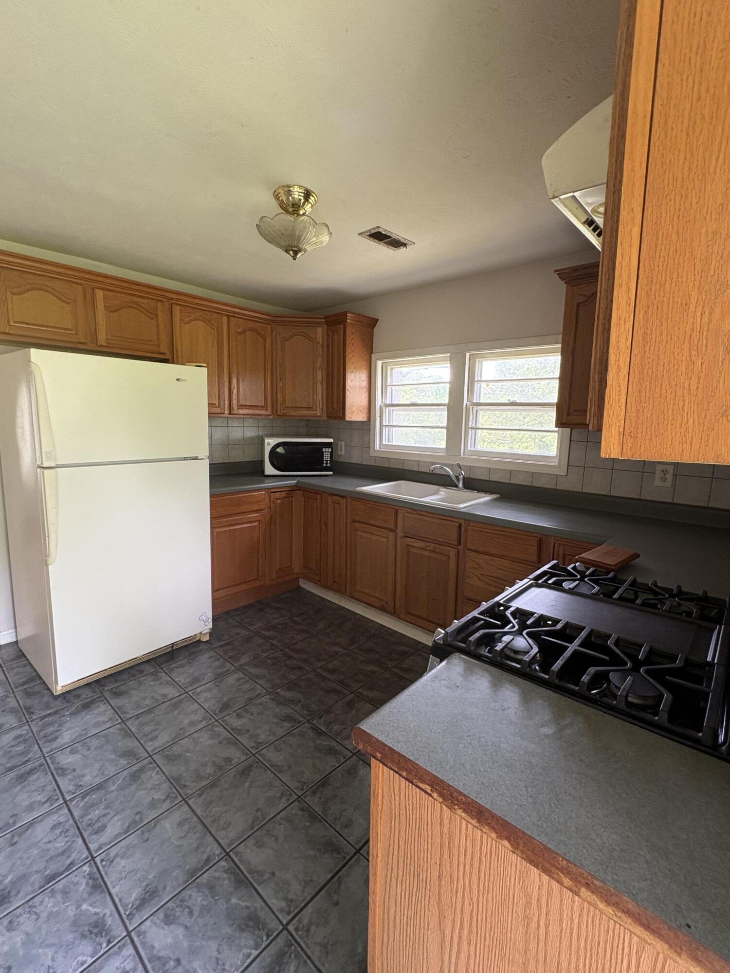 355 353 State Rd Mm Road Property Photo 8